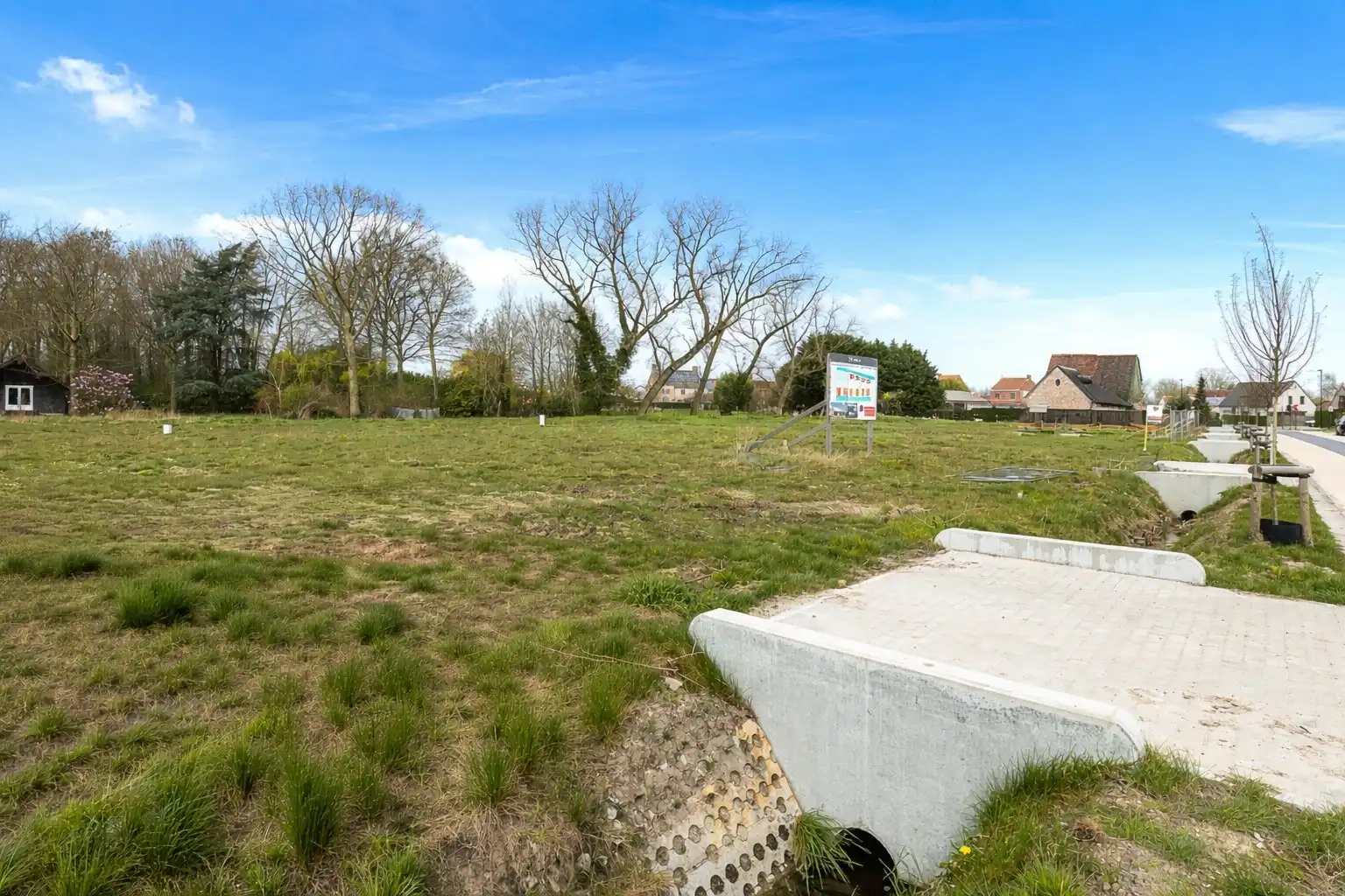 Perceel grond voor de bouw van een alleenstaande villa foto 4