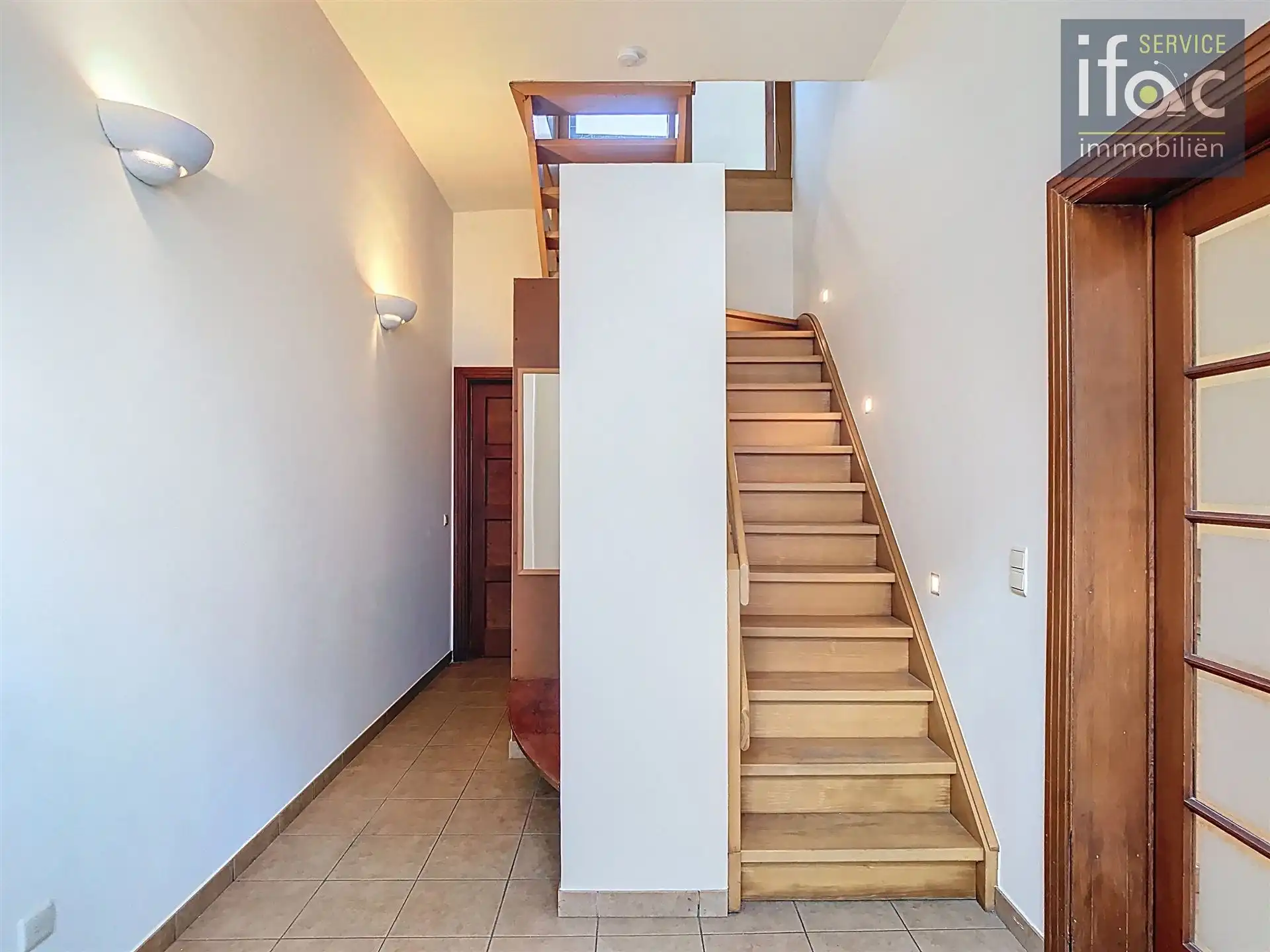 Charmante stadswoning met tuin  foto 7