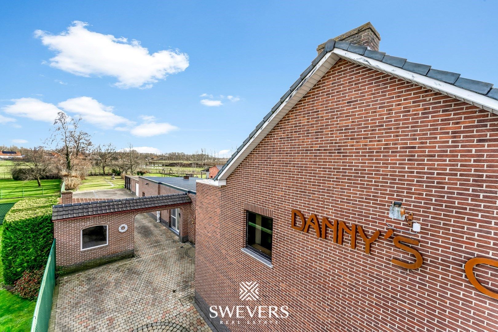 Instapklare woning met handelszaak en appartement in Geetbets foto 47
