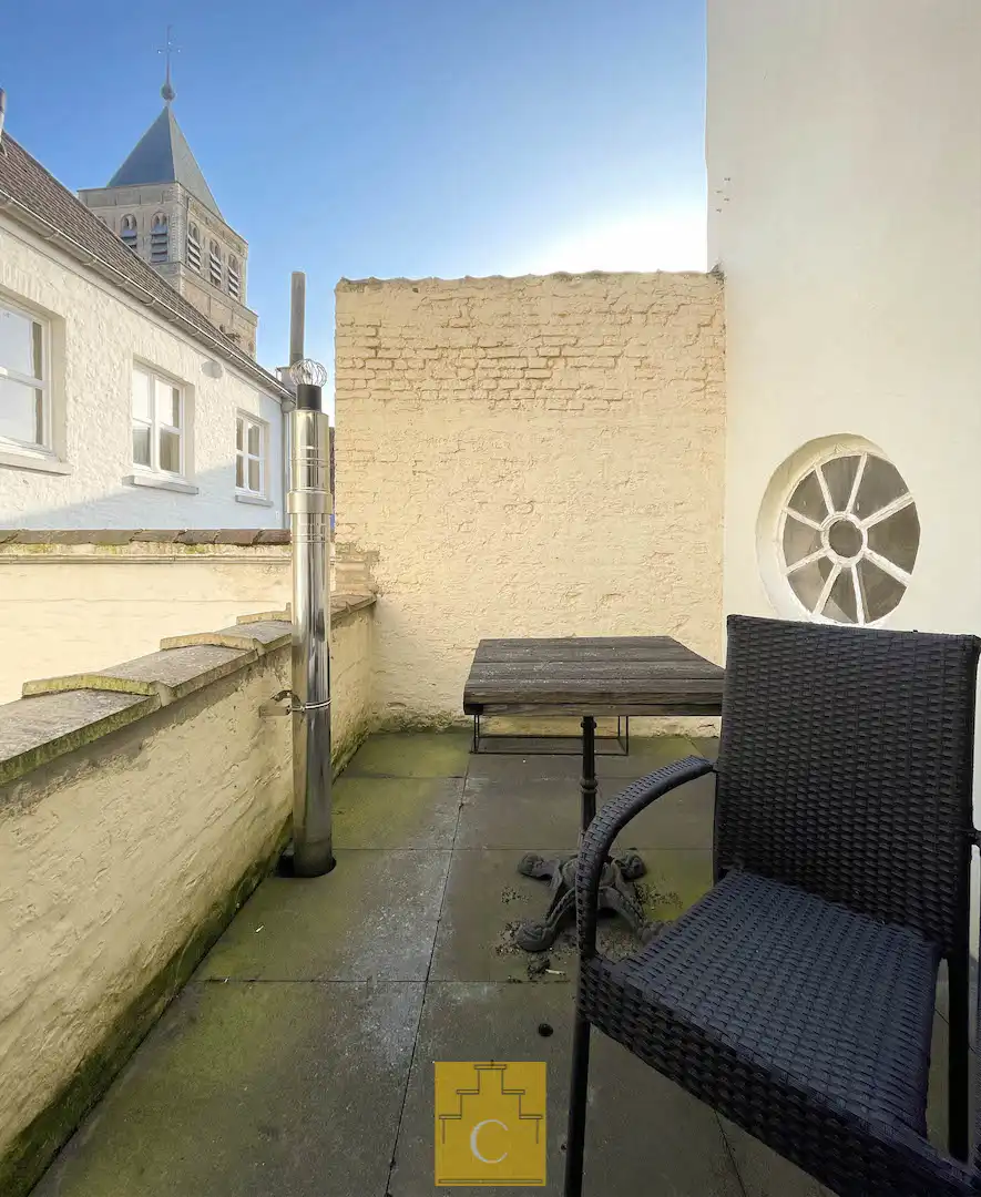 charmant handelspand met woonst, aparte ingang, op topligging in het hart van Brugge foto 19