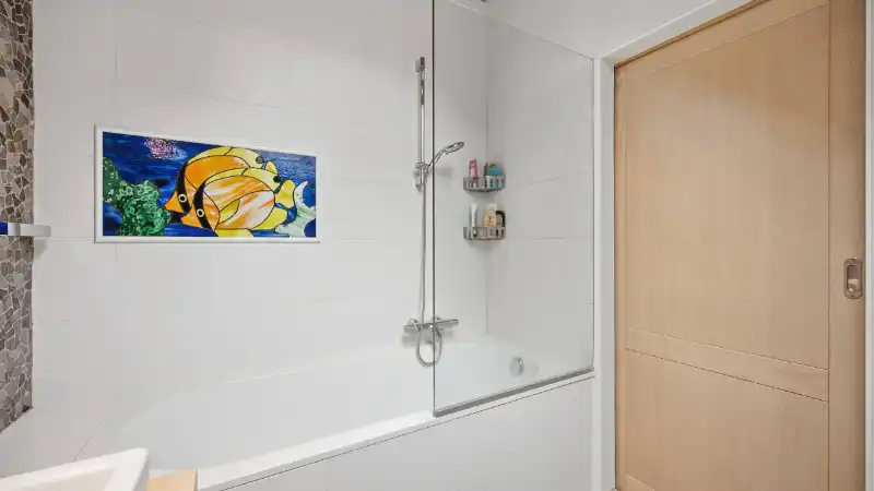 Landhuis van 269m² op 15 are met praktijkruimte/kantoor of kangoeroewoning foto 23