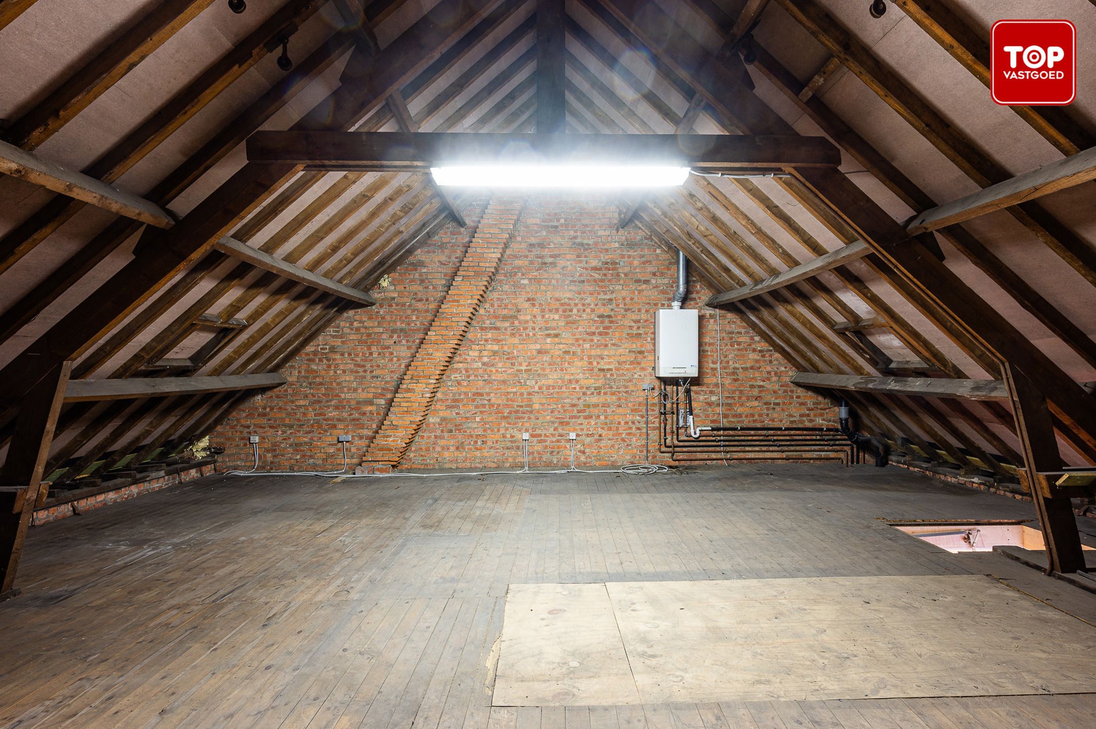 Zeer groot duplex appartement met garage. foto 24