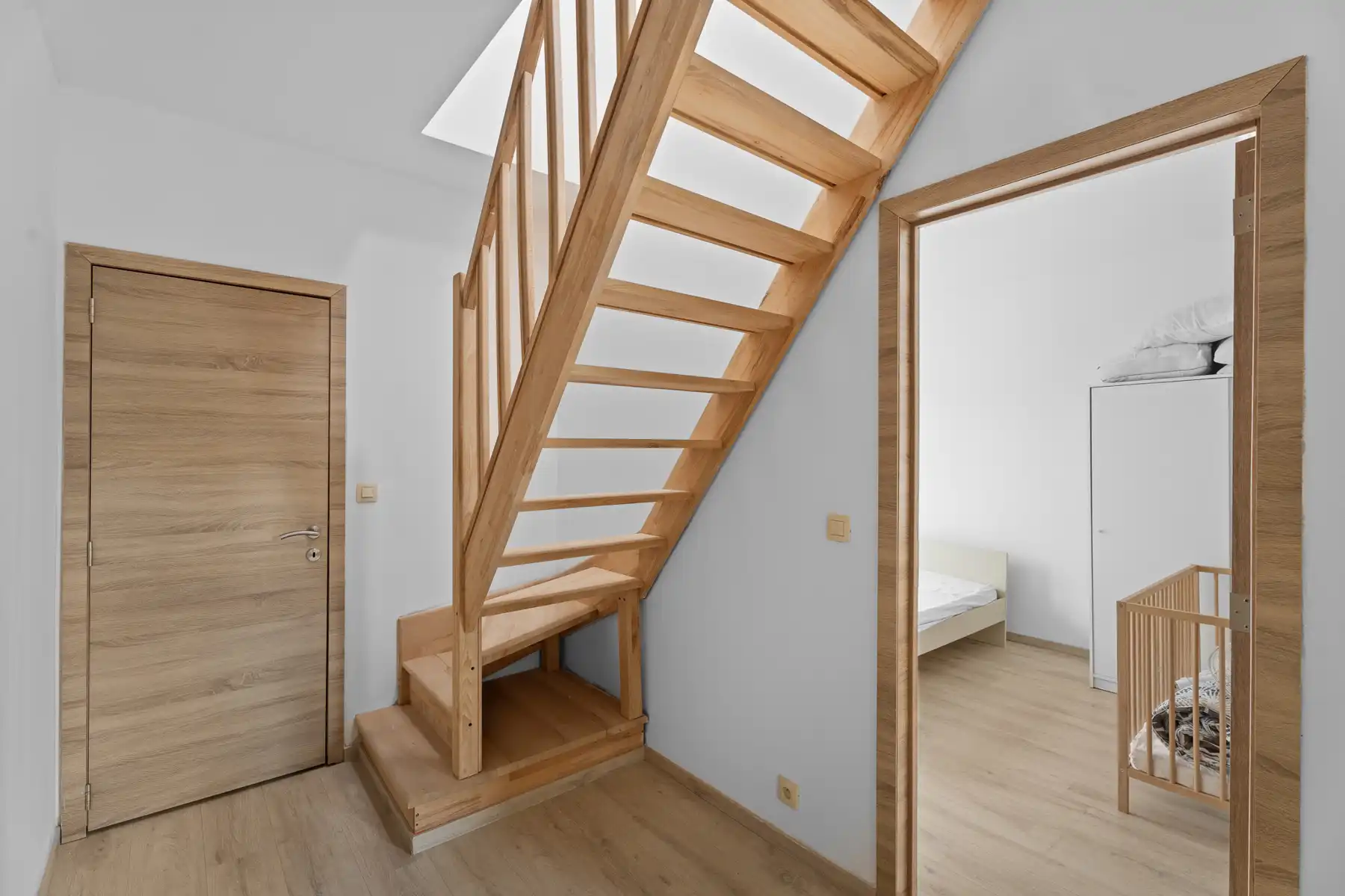 Instapklare charmante renovatiewoning met tuin in Mechelen foto 13