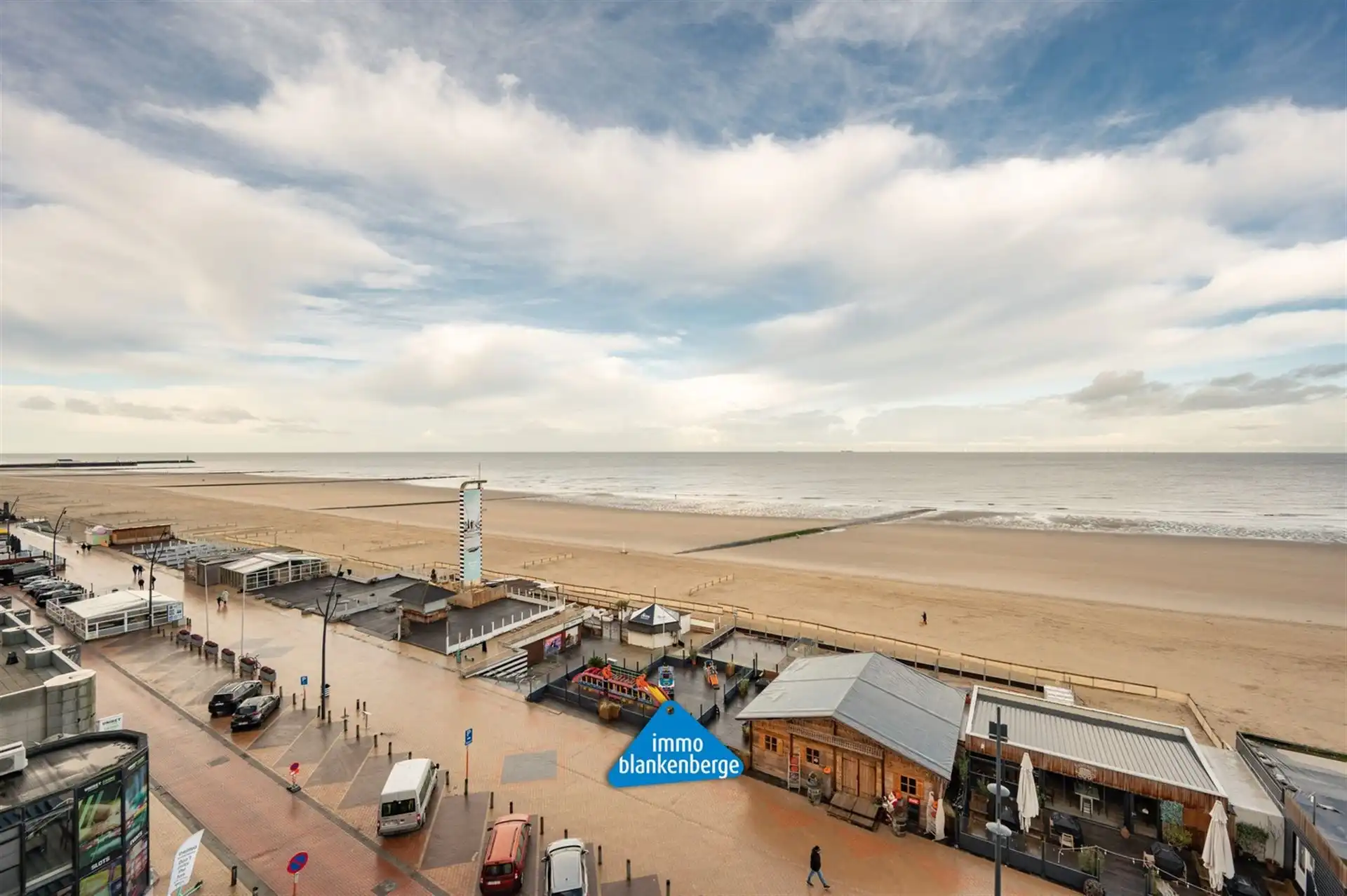 Luxueus appartement met 3 slaapkamers op de Zeedijk in Blankenberge met adembenemend zeezicht foto 30