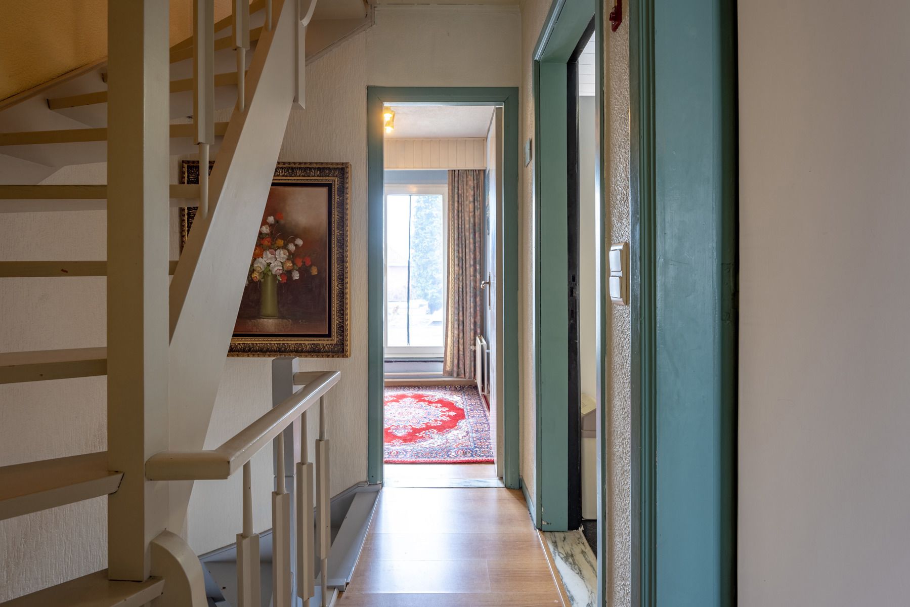Instapklare woning met 5 slaapkamers, tuin, inpandige garage én dubbele garagebox foto 12