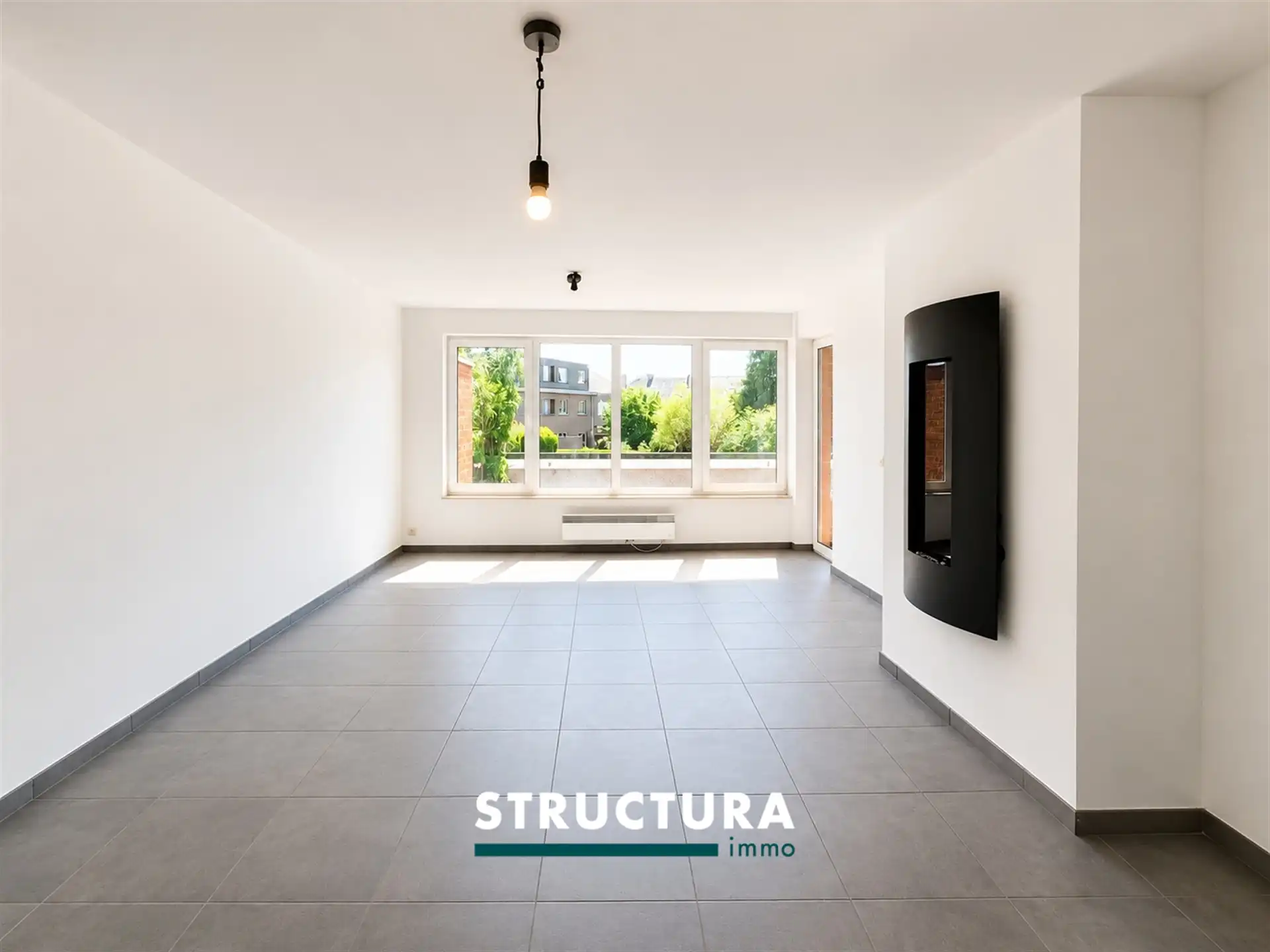 IN OPTIE ! Gerenoveerd appartement op de eerste verdieping foto 3