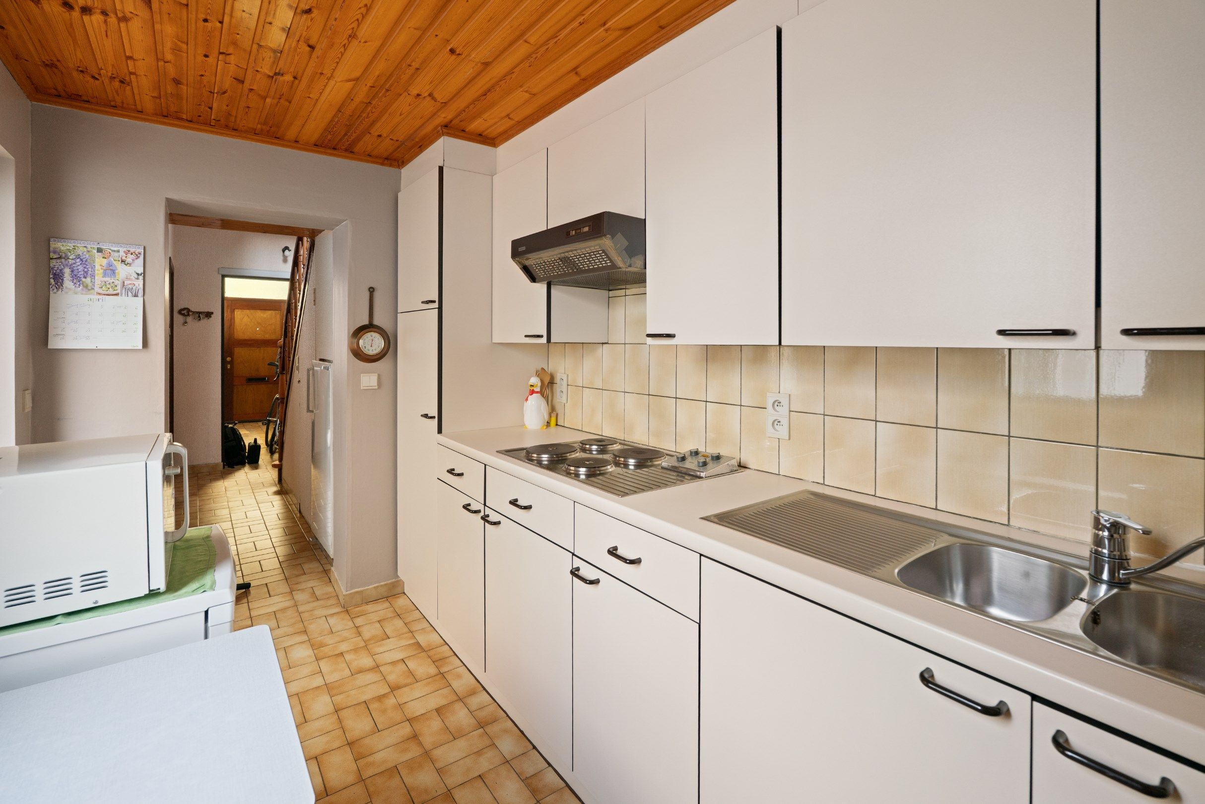 Te renoveren huis met vier grote kamers te Westkapelle foto 6