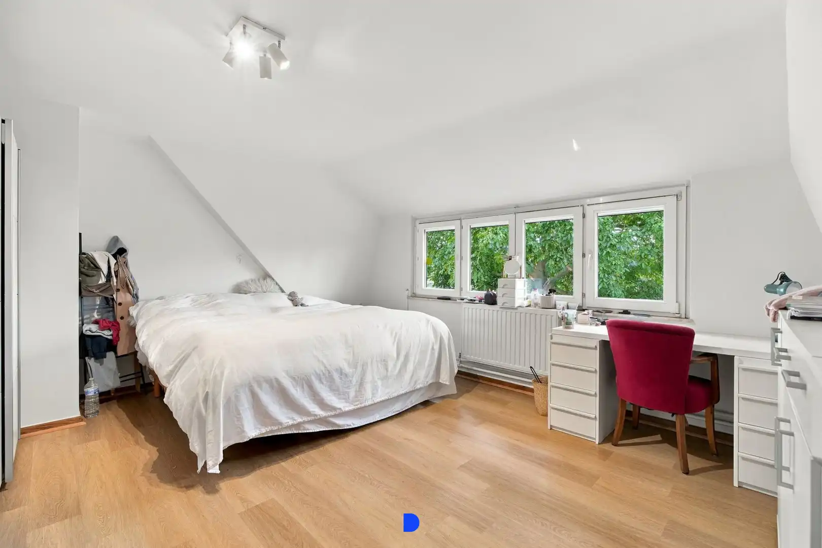 Ruime villa op een perceel van 2.877m² foto 16