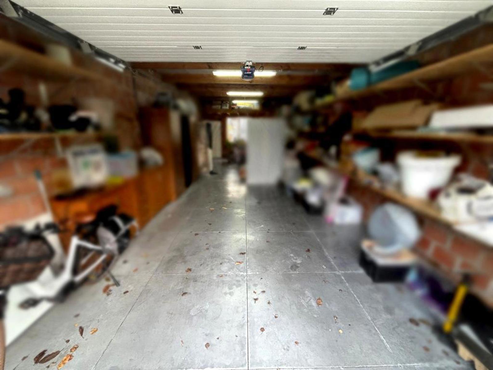 Zeer verzorgde woning met ruime garage en aangelegd terras foto 25