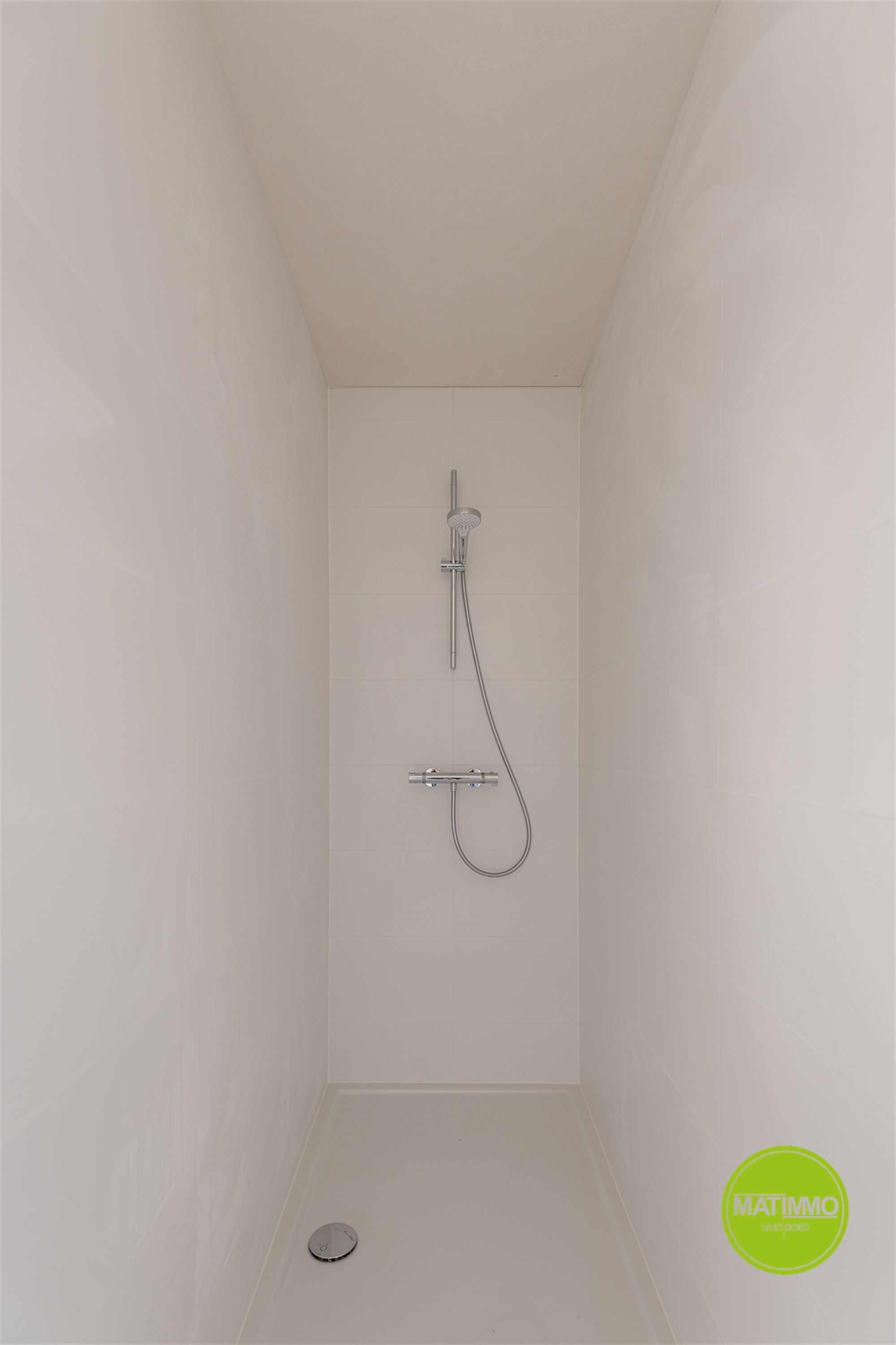 Gerenoveerde BEN-woning met 4 slaapkamers in Meerhout foto 17