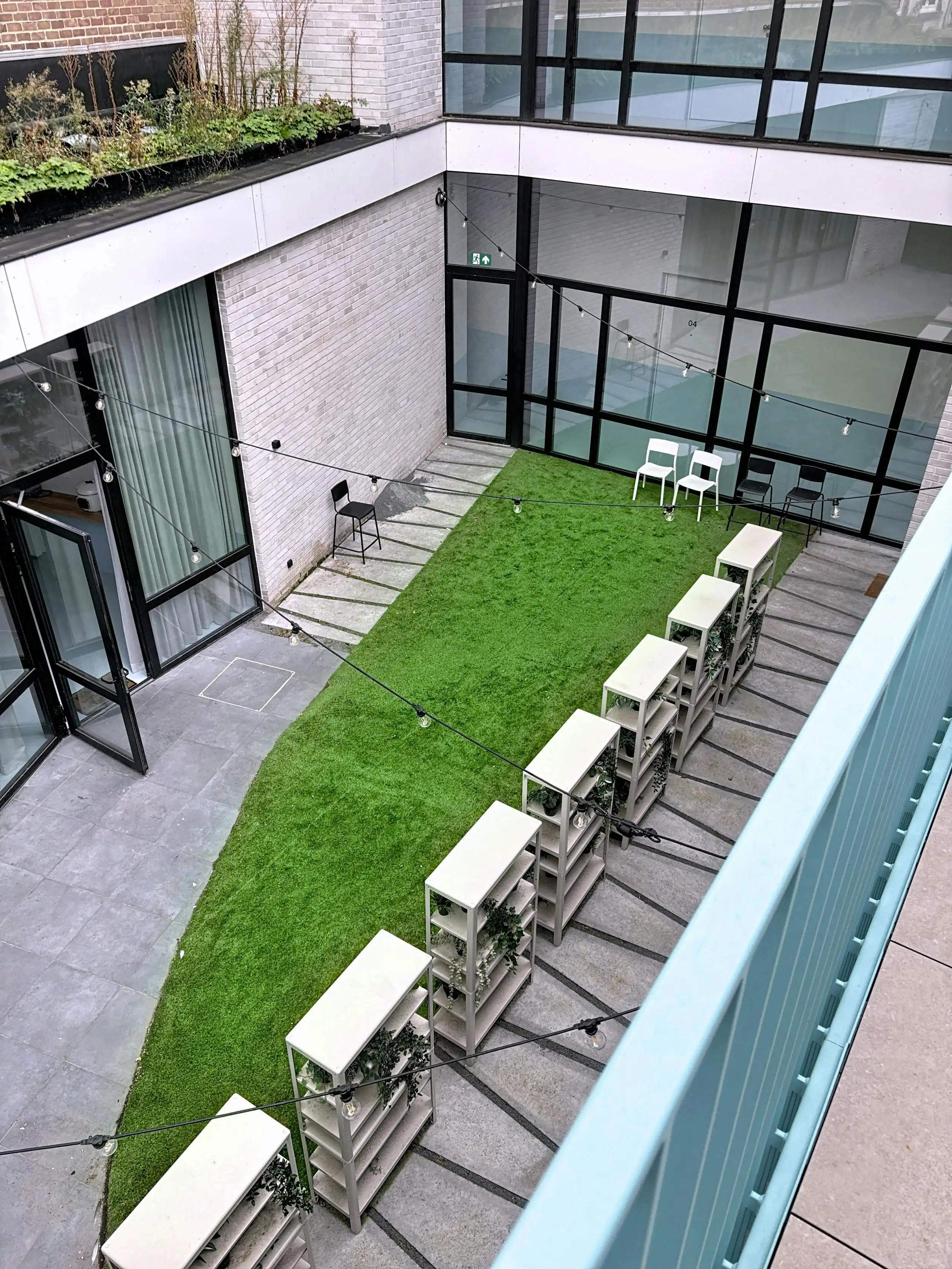 Verhuurde studentenkamer met eigen sanitair te koop  foto 4