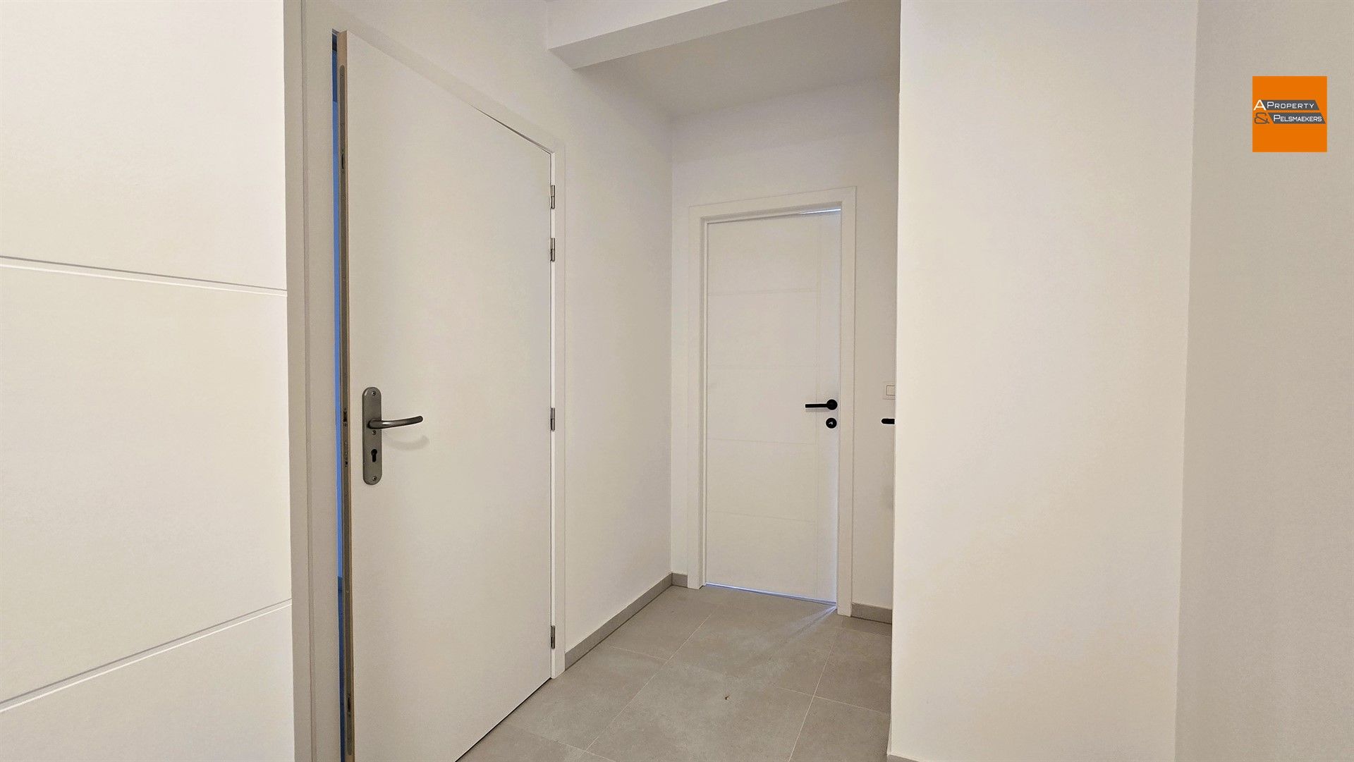Prachtige Gelijkvloerse Nieuwbouw Duplexappartement te Leuvensesteenweg 132 – Sint-Stevens-Woluwe foto 9