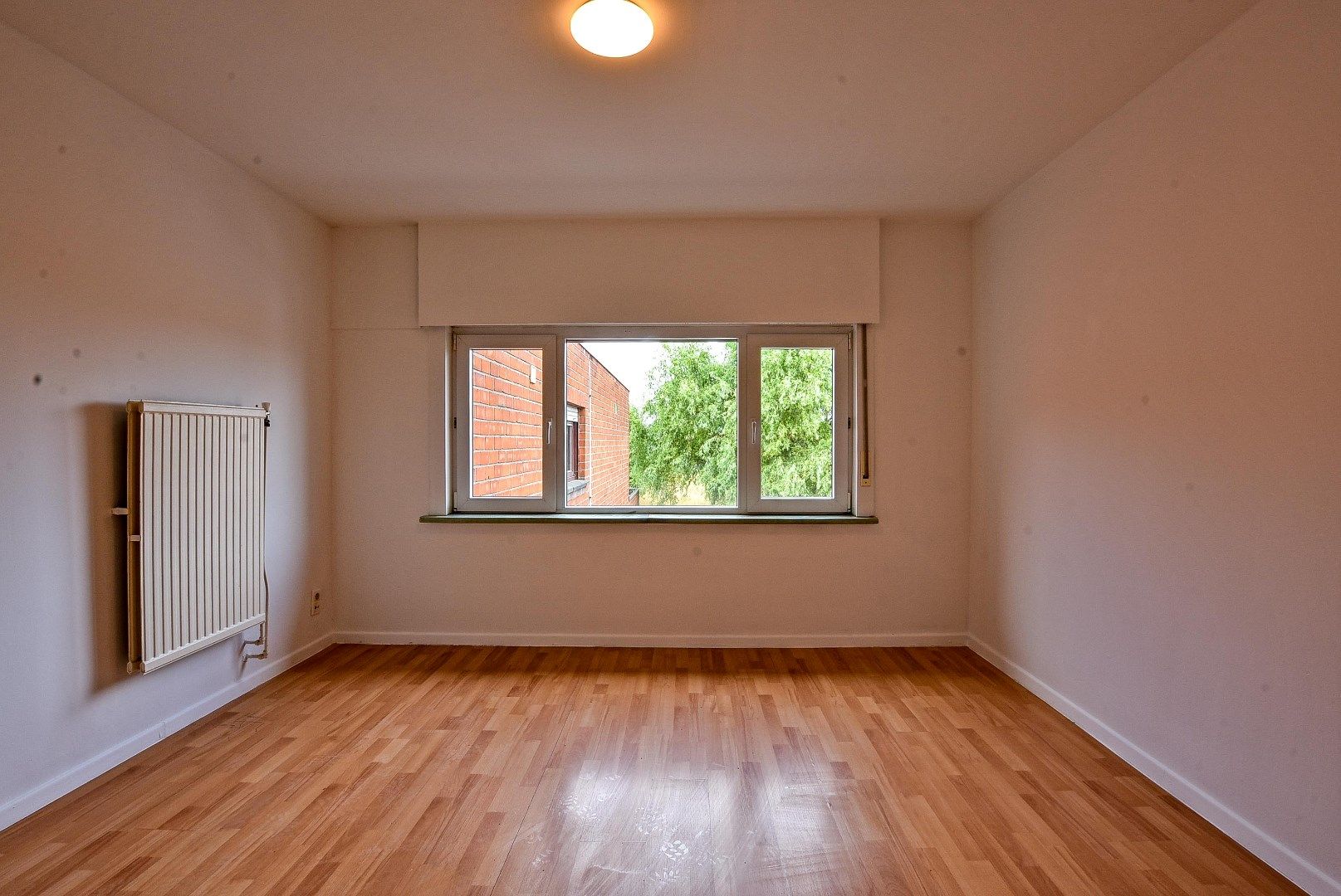 Halfopen bebouwing met mogelijkheid tot 7 slaapkamers, 2 badkamers en grote tuin in Aalter foto 15