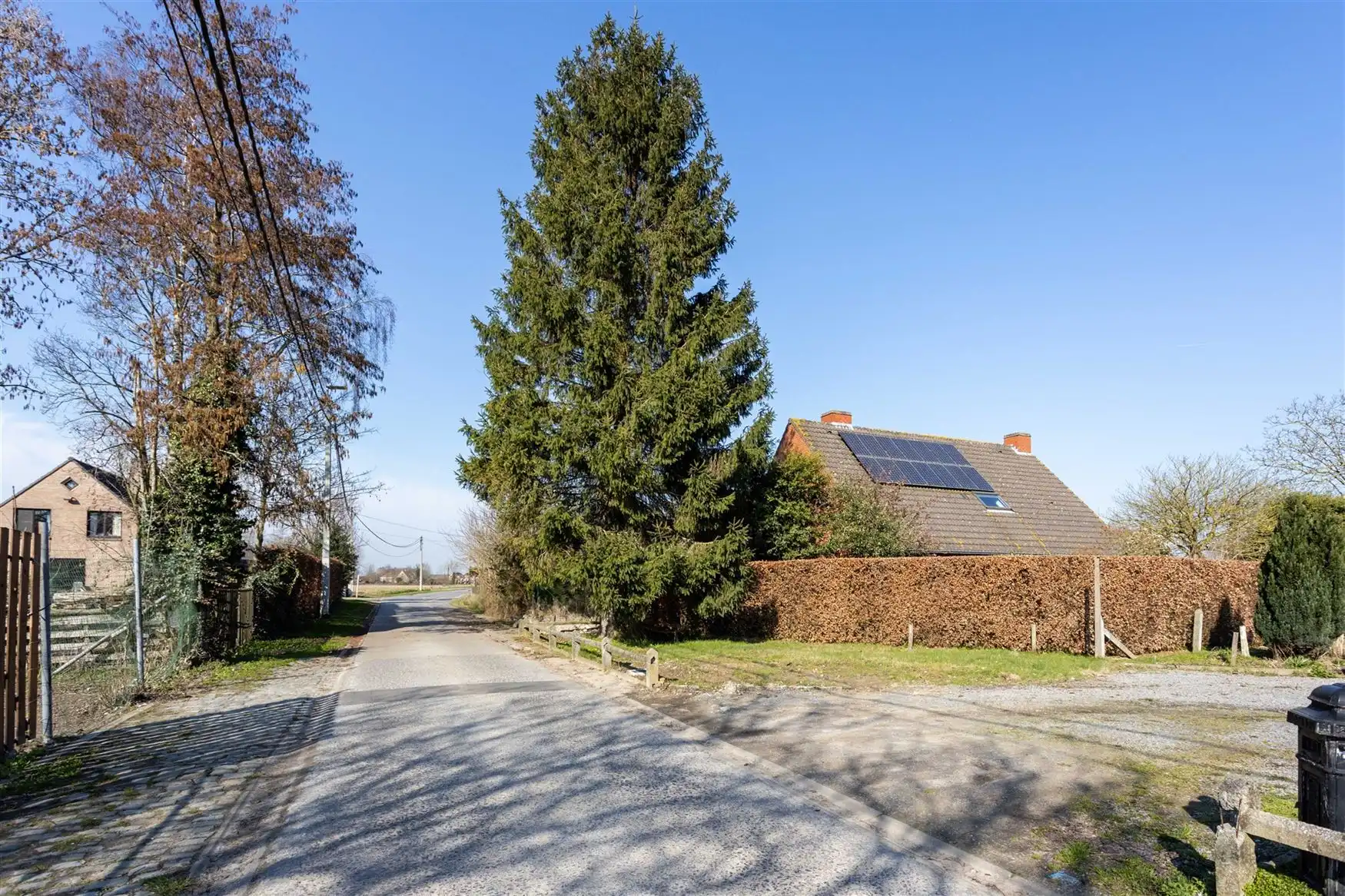 Rustig gelegen bouwgrond van 954 m² met landelijk uitzicht foto 4