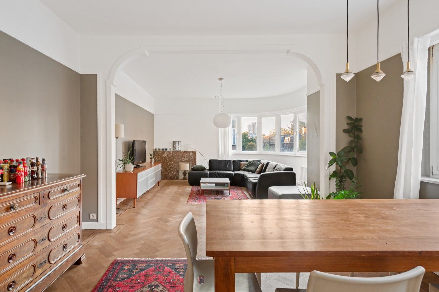 Mooi 2 slaapkamer appartement in de Tentoonstellingswijk! foto 4