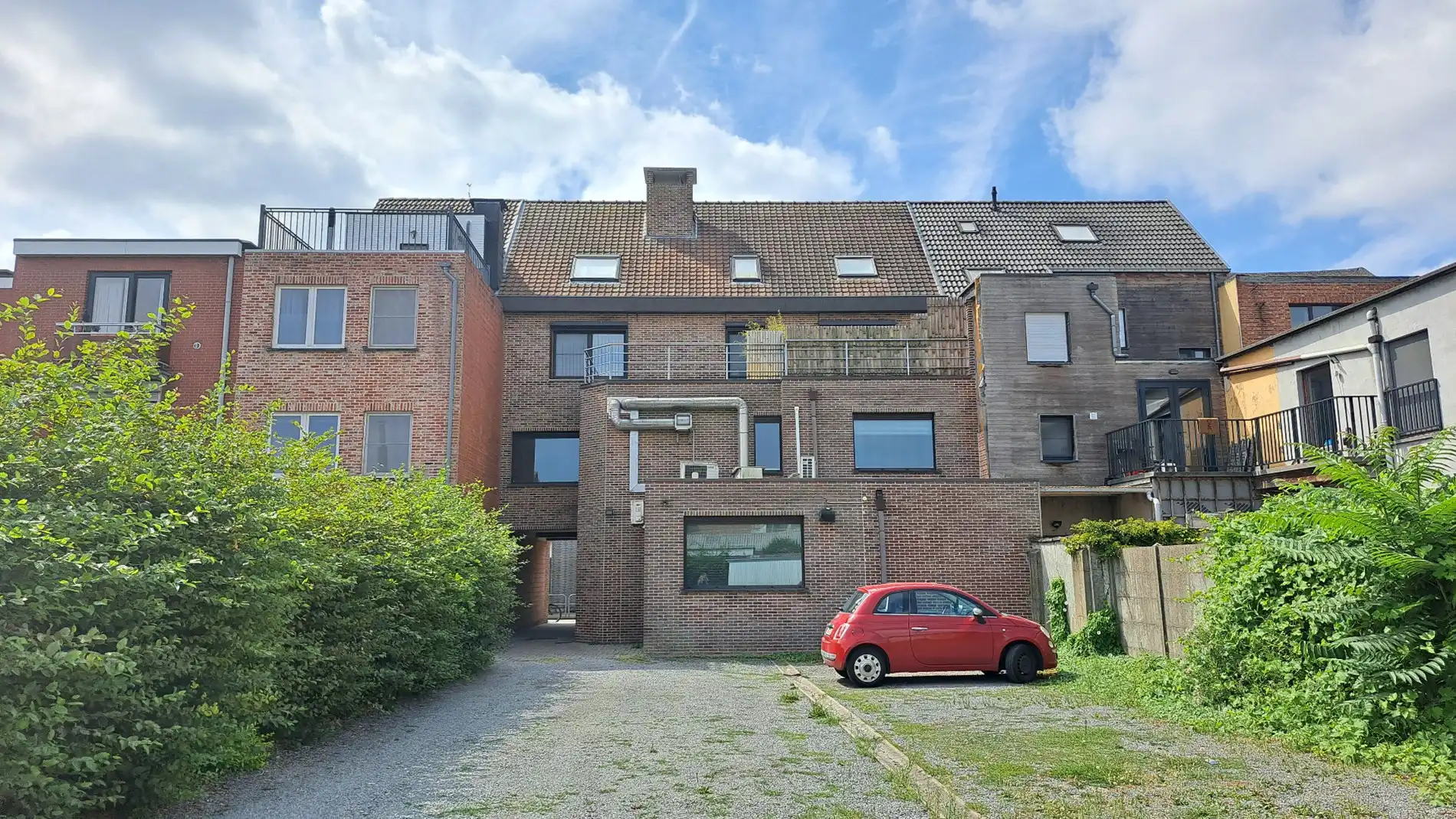 Gebouw te koop de Robianostraat 24 - - 2150 Antwerpen