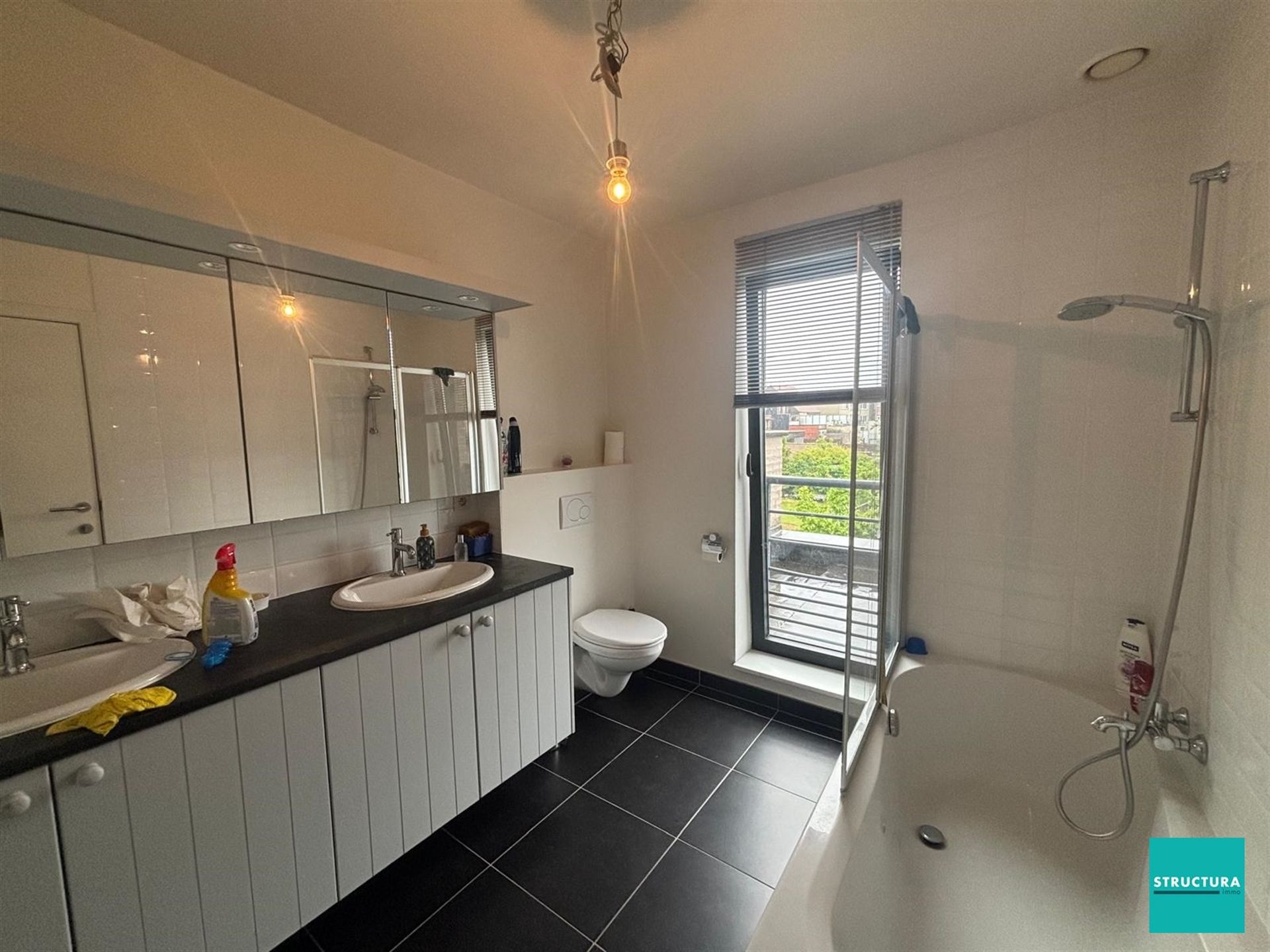 BEZOEKEN VOLZET! Luxe duplex met 3 kamers en 2 terrassen in het hart van Regelem! foto 18