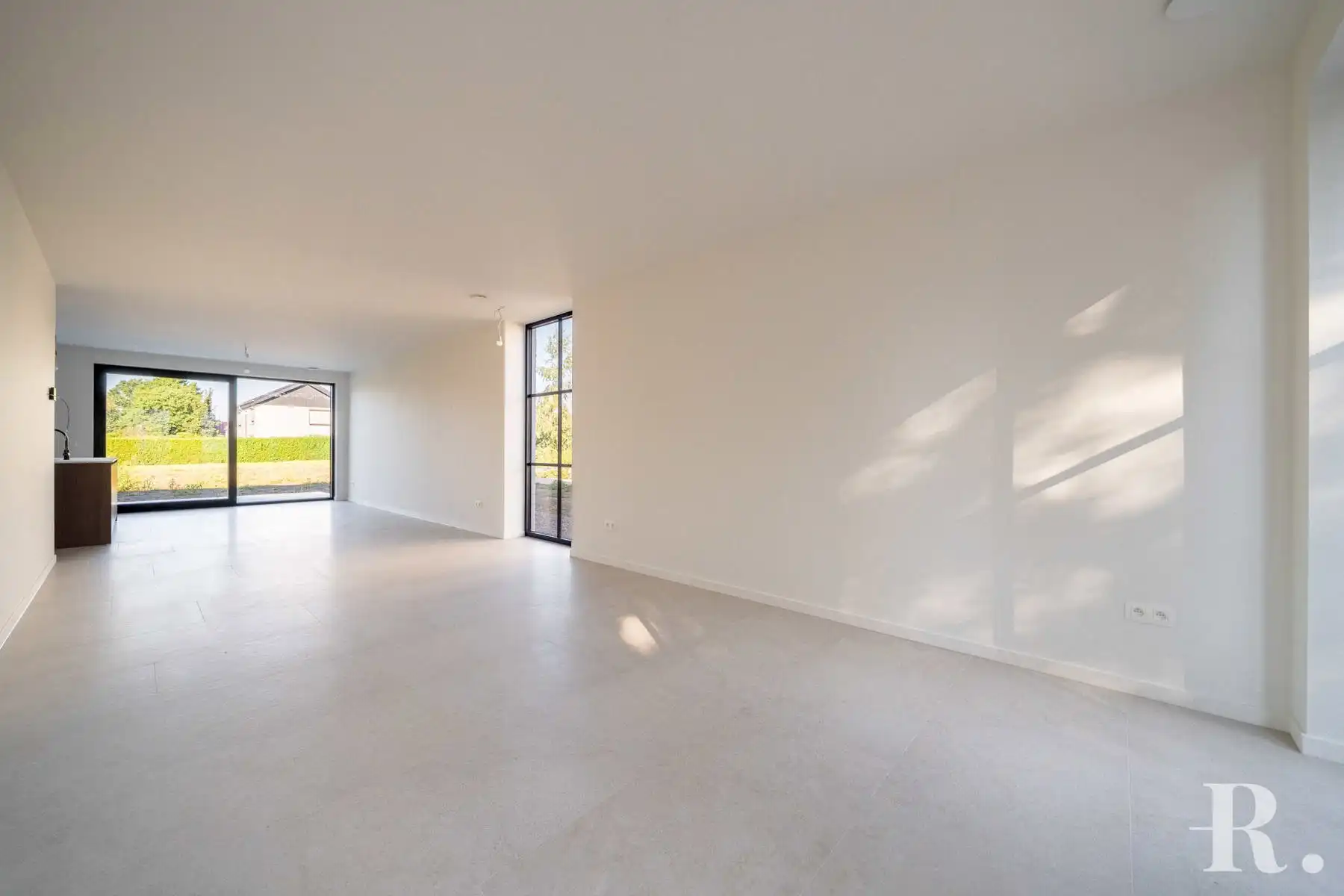 Stijlvolle energiezuinige nieuwbouwwoning foto 4