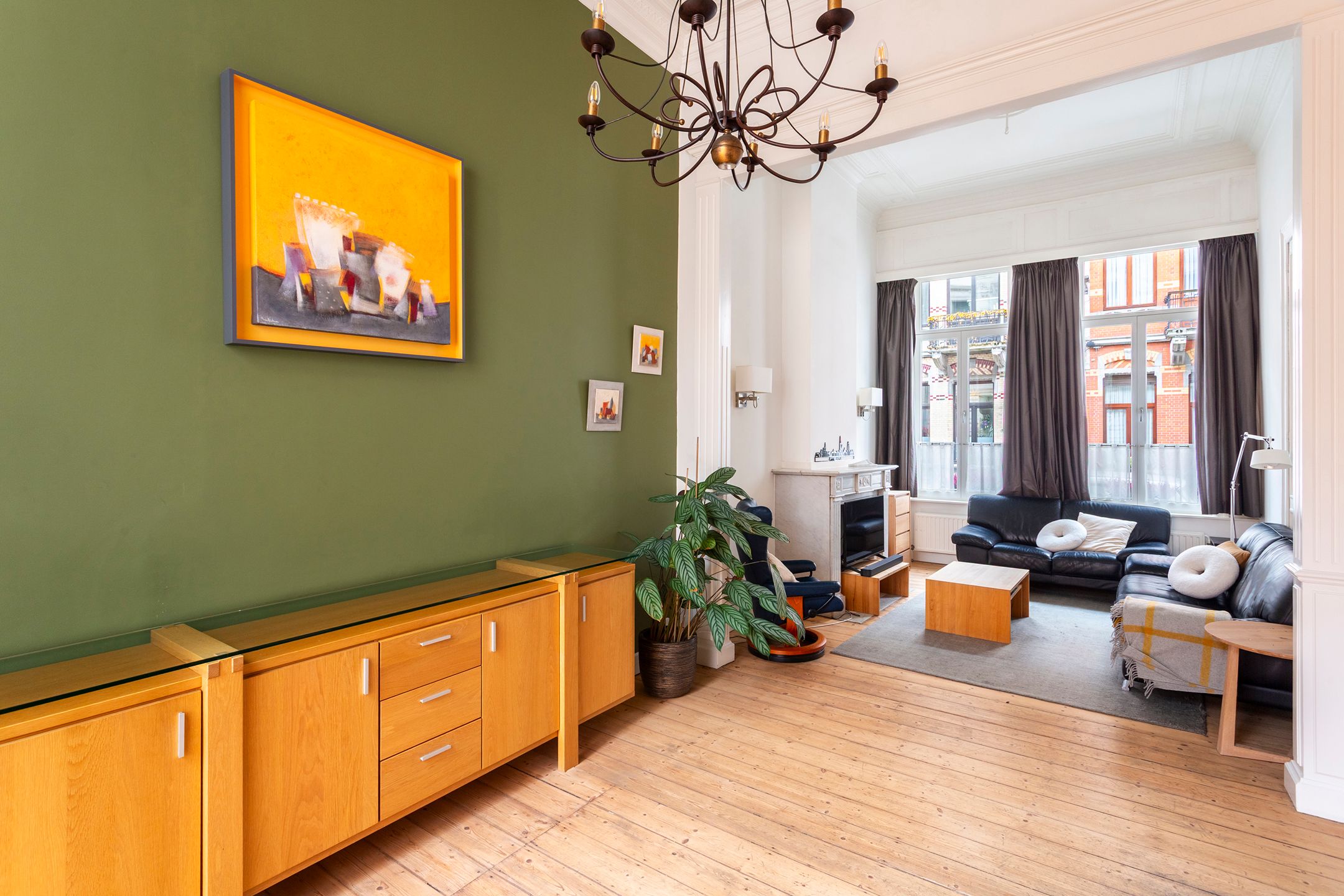 prachtig historisch herenhuis met 5 slpks op hippe Zurenborg foto 5