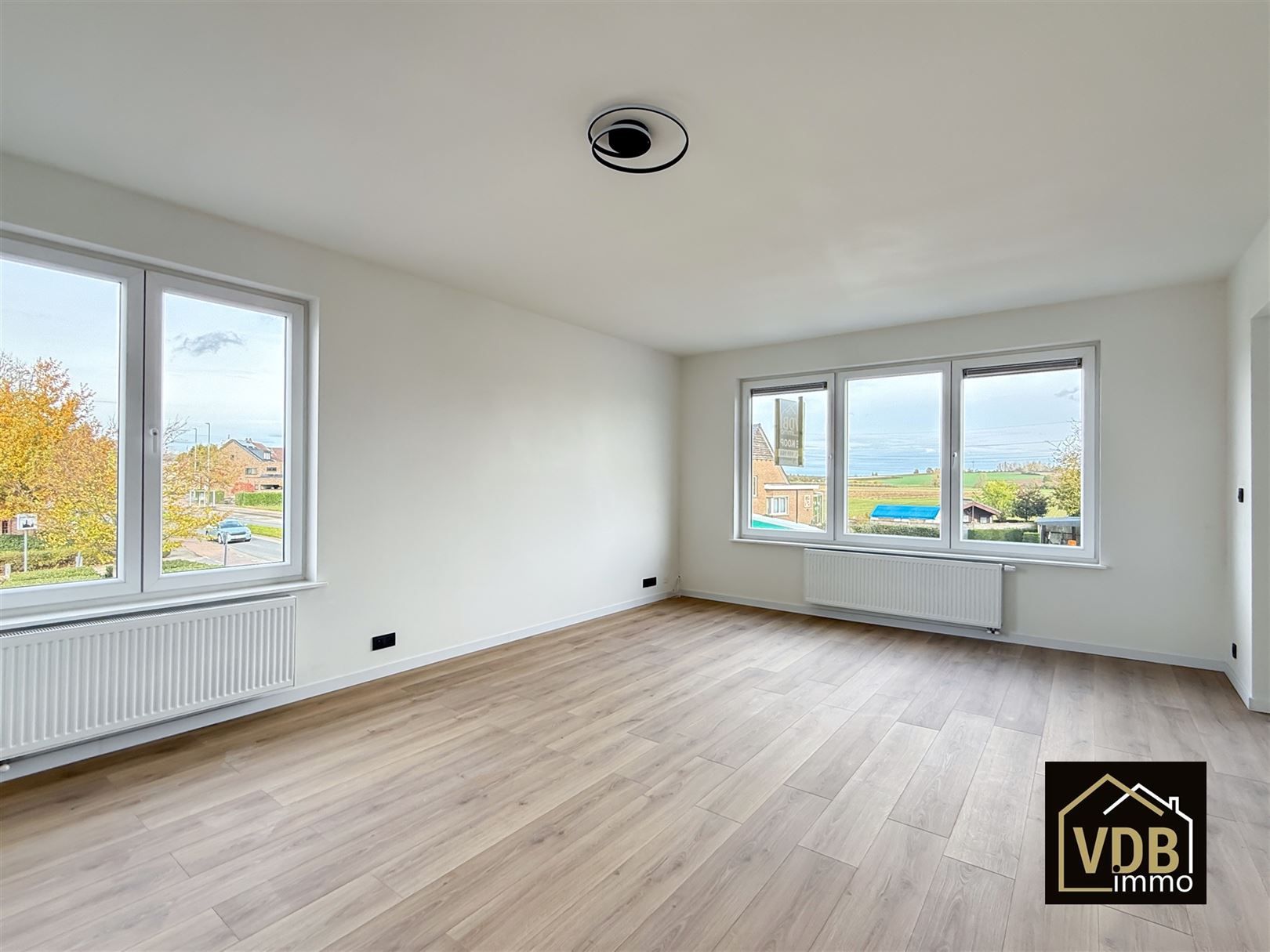 GERENOVEERD APPARTEMENT - 2 SLAAPKAMERS foto 4