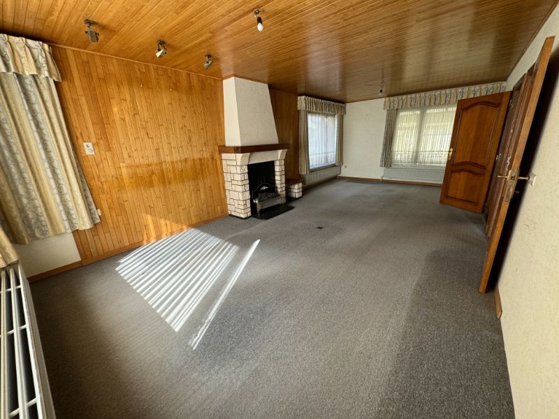 Goed onderhouden gezinswoning op 732m². foto 5