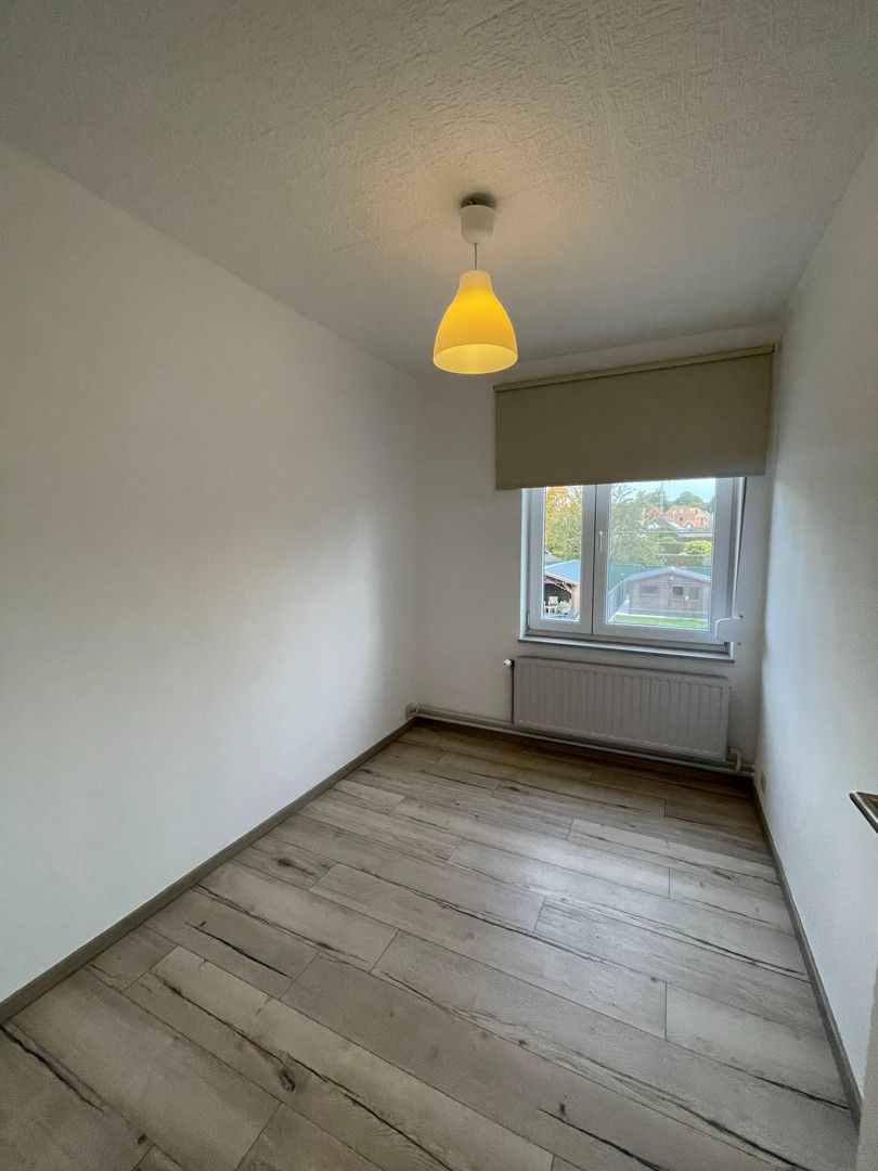 Mooi instapklaar appartement met 3 slaapkamers, ruim terras en tuintje gelegen in Waltwilder. foto 12