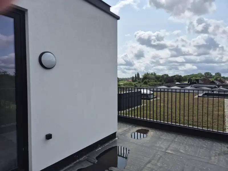 KORTEMARK: Appartement 2.01 met 2 slaapkamers en 3 zitterrassen gelegen op de tweede verdieping van Nieuwbouwresidentie Mila en Nora foto 51