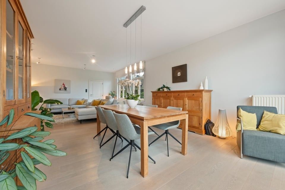 PRACHTIGE PASTORIJWONING MET DUBBELE GARAGE IN SINT-TRUIDEN foto 17