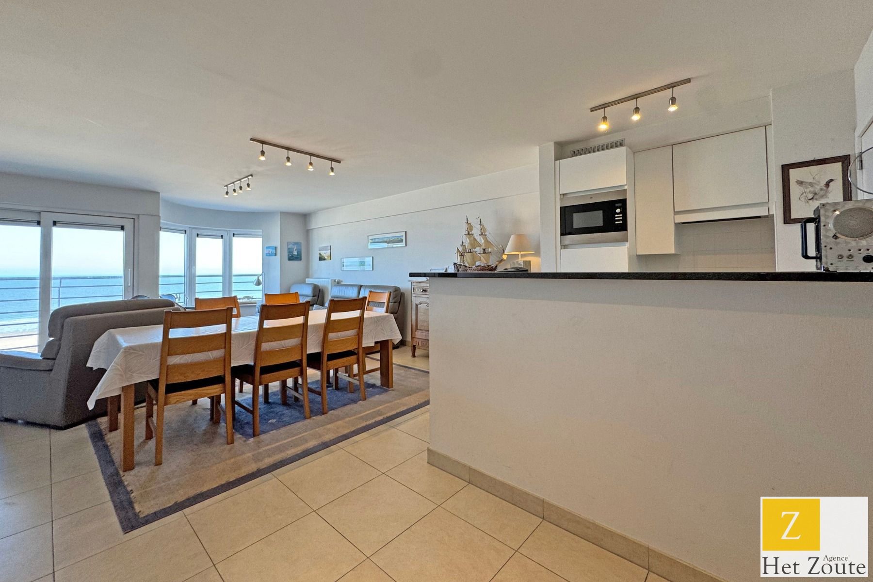 Aangenaam appartement met frontaal zeezicht - Het Zoute foto 10