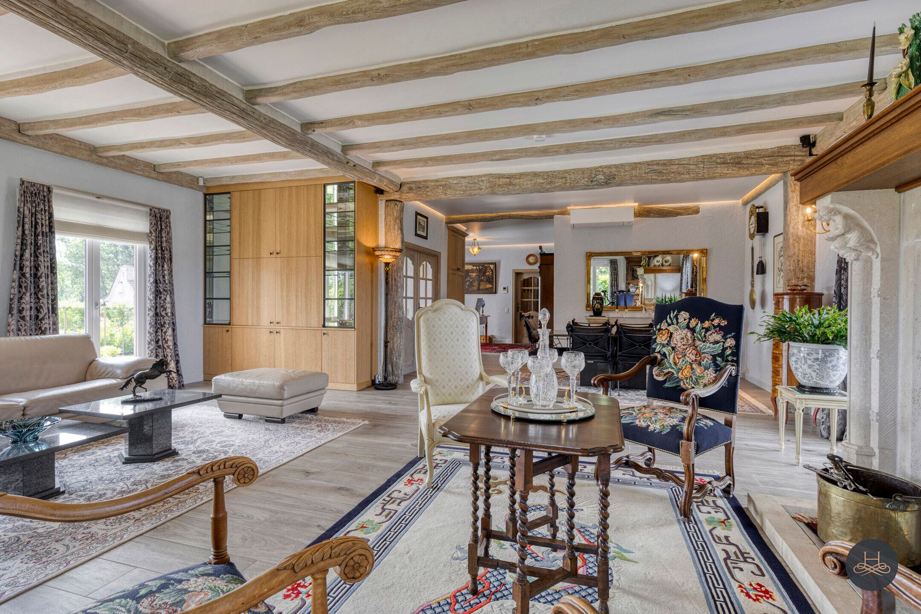 Charmante villa met open uitzicht en zwemvijver foto 7