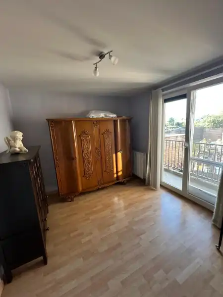 Lichtrijk appartement met 2 slaapkamers en 2 badkamers in Geel foto 5