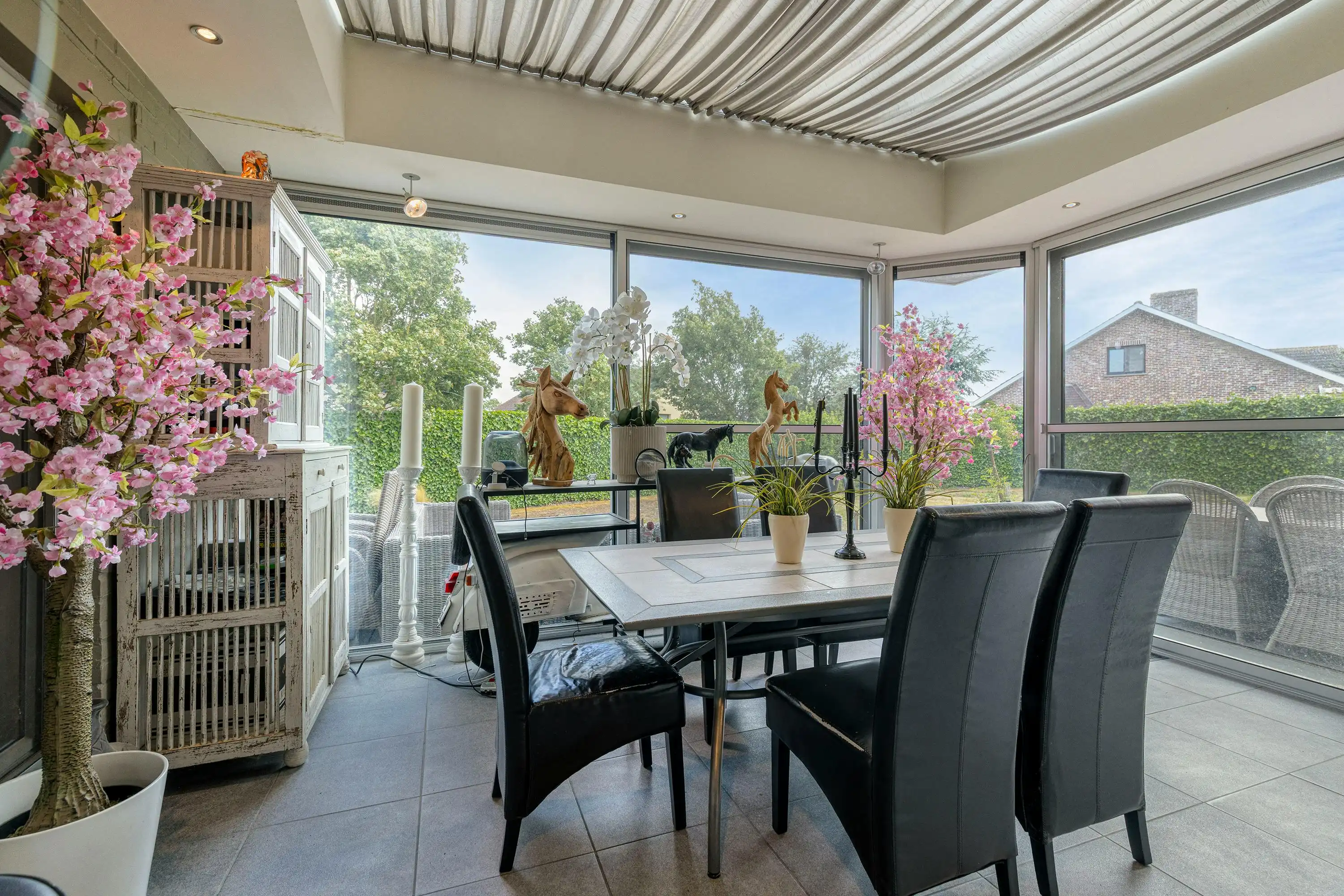 Ruime gelijkvloerse villa met dubbele garage te Koksijde foto 8