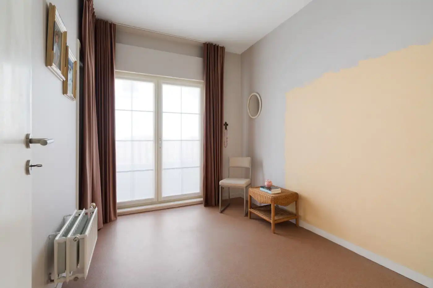 Vrijstaande laagbouwwoning met 3 slpk., garage en prachtige tuin foto 16
