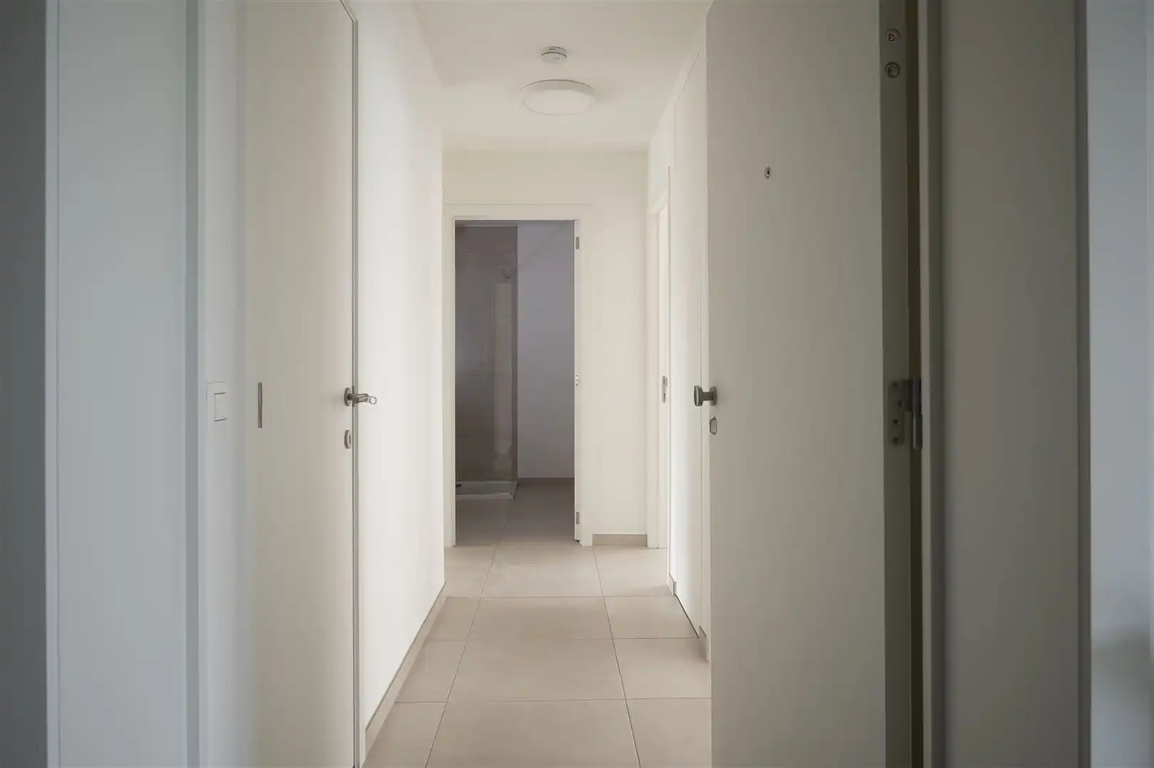 Gelijkvloers nieuwbouw appartement te huur  foto 19