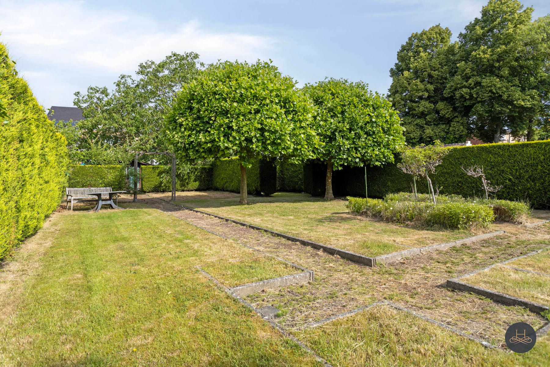 Lichtrijke woning met ruime tuin in het centrum foto 25