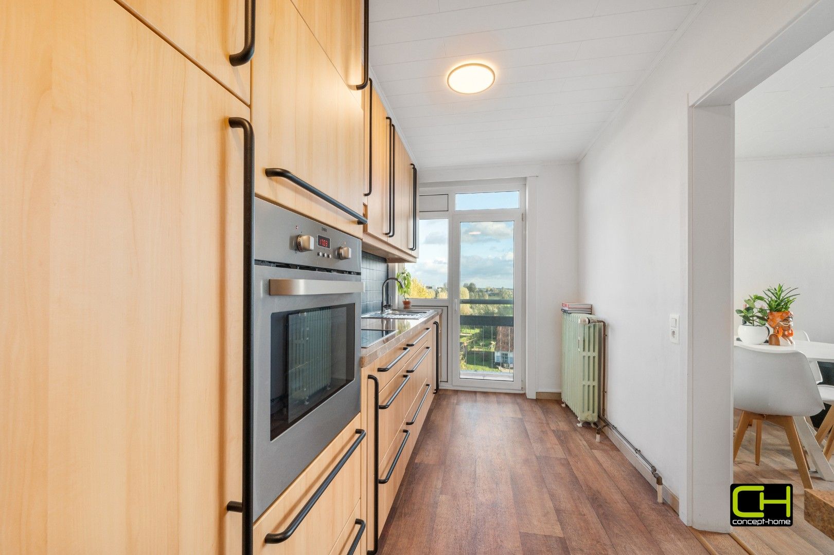 Lichtrijk appartement met 2 slaapkamers en garage te koop in Lievegem foto 5