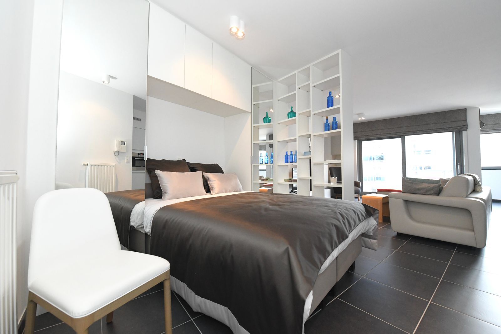 Modern appartement met zonnig terras op een zucht van het strand foto 6