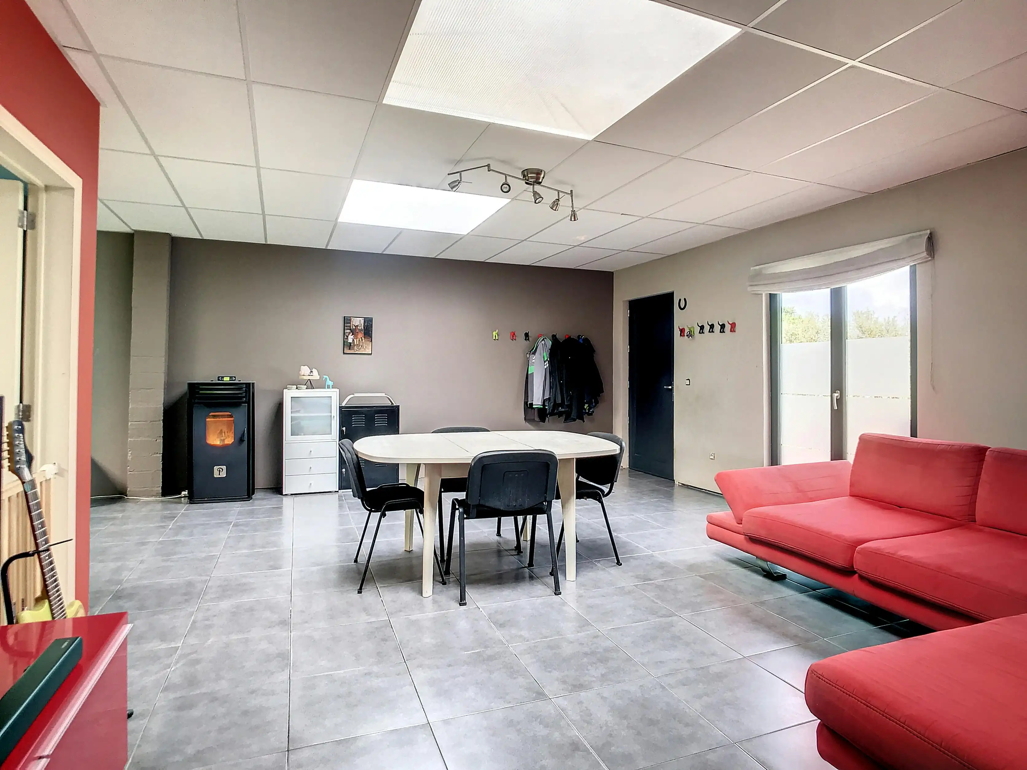 Ruime loods met wooneenheid in het centrum van Ruisbroek foto 9