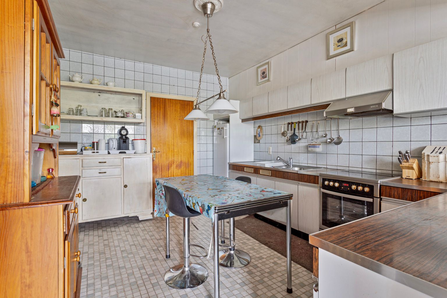 Gunstig gelegen woning met mogelijkheden foto 5