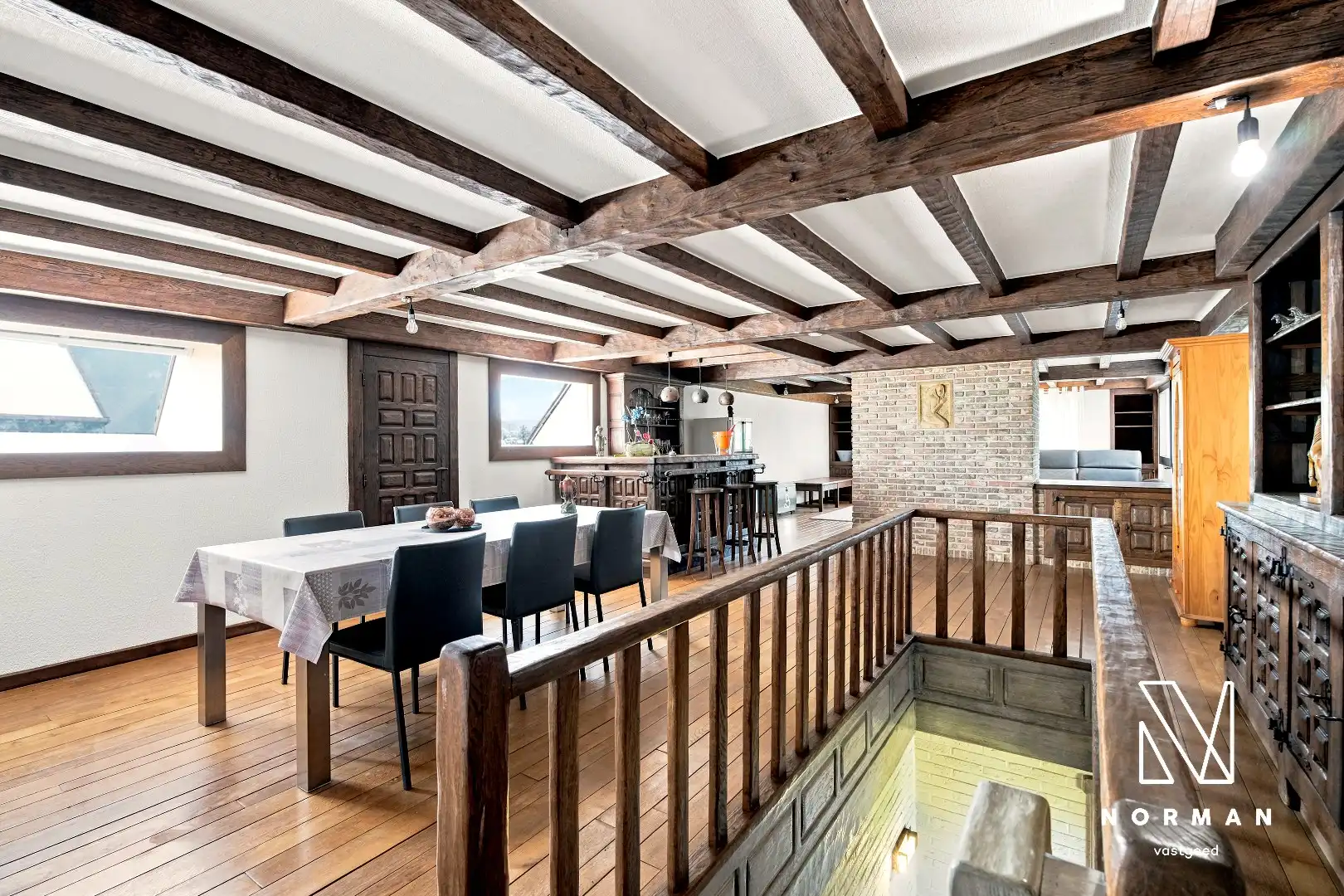 Villa met zwembad op een perceel van 1.598 m² foto 24