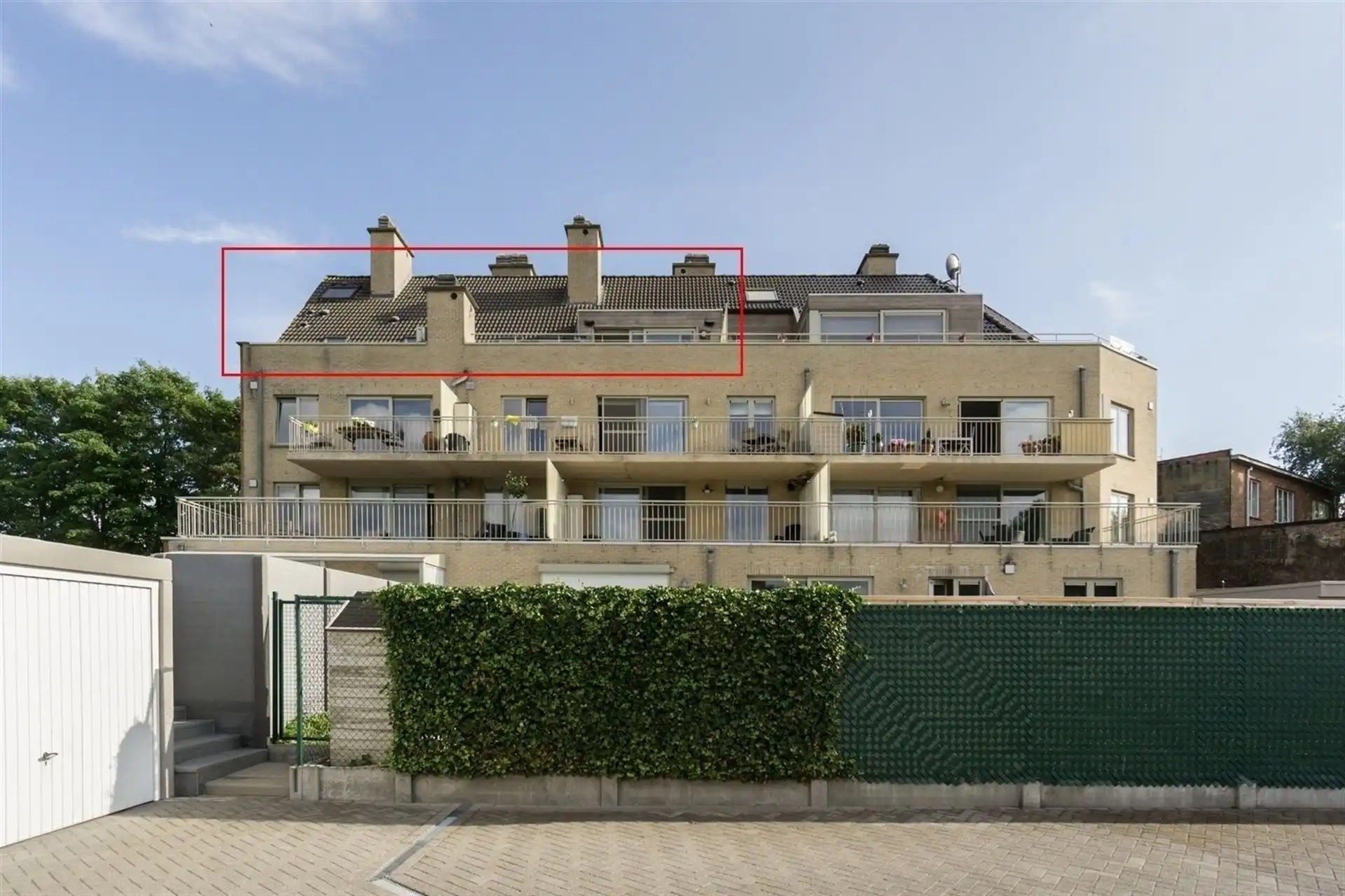 Penthouse met 2 slpks, terras en garage (+€29.000) foto 15