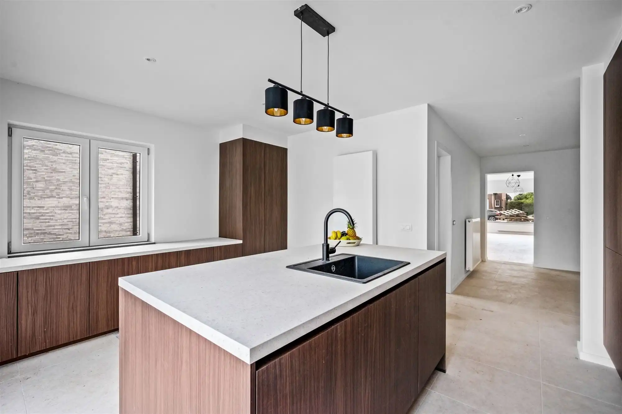 Recent gemoderniseerde, instapklare woning te Putte foto 6