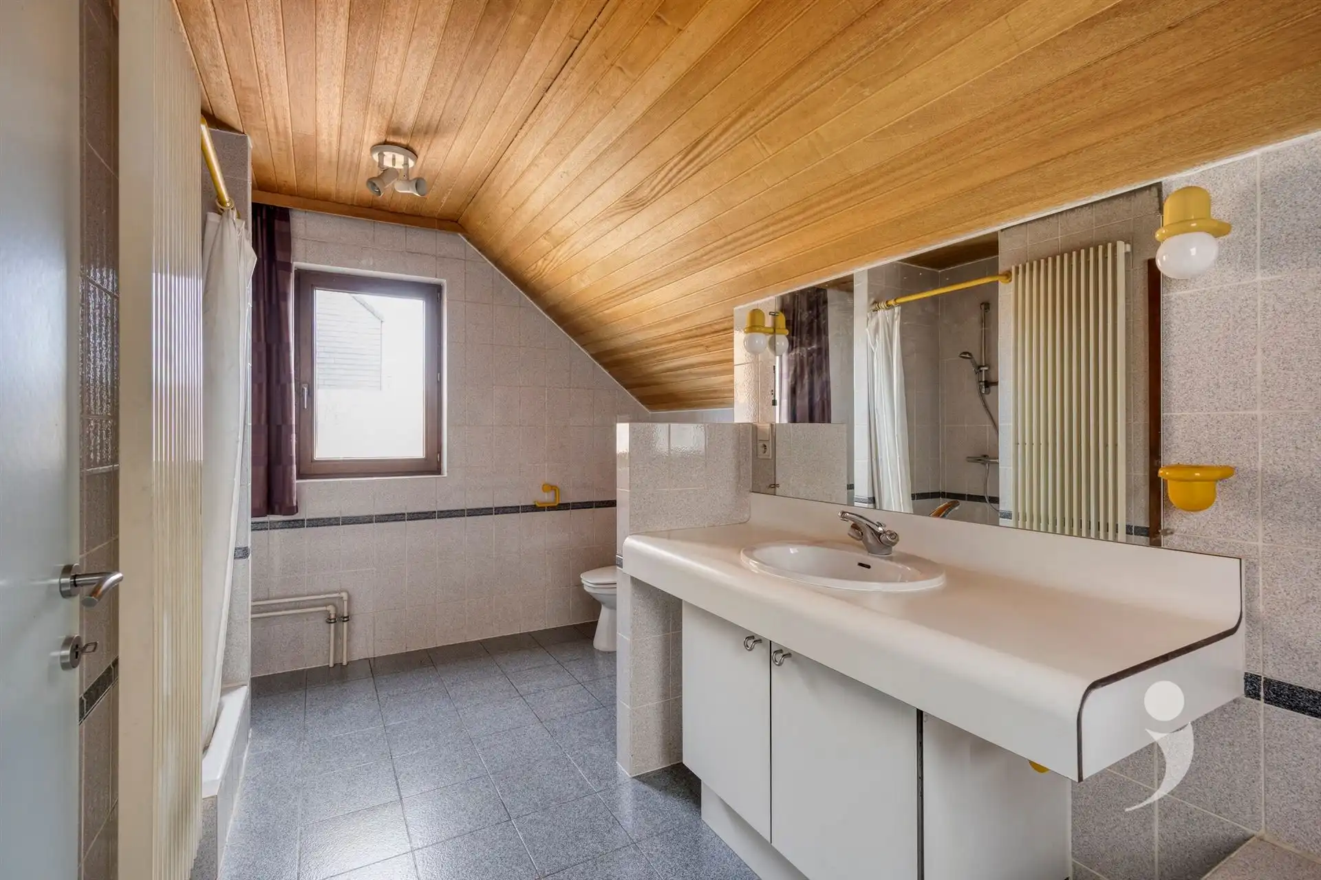 Karaktervolle architectenwoning met zonnige tuin van 10 are foto 20