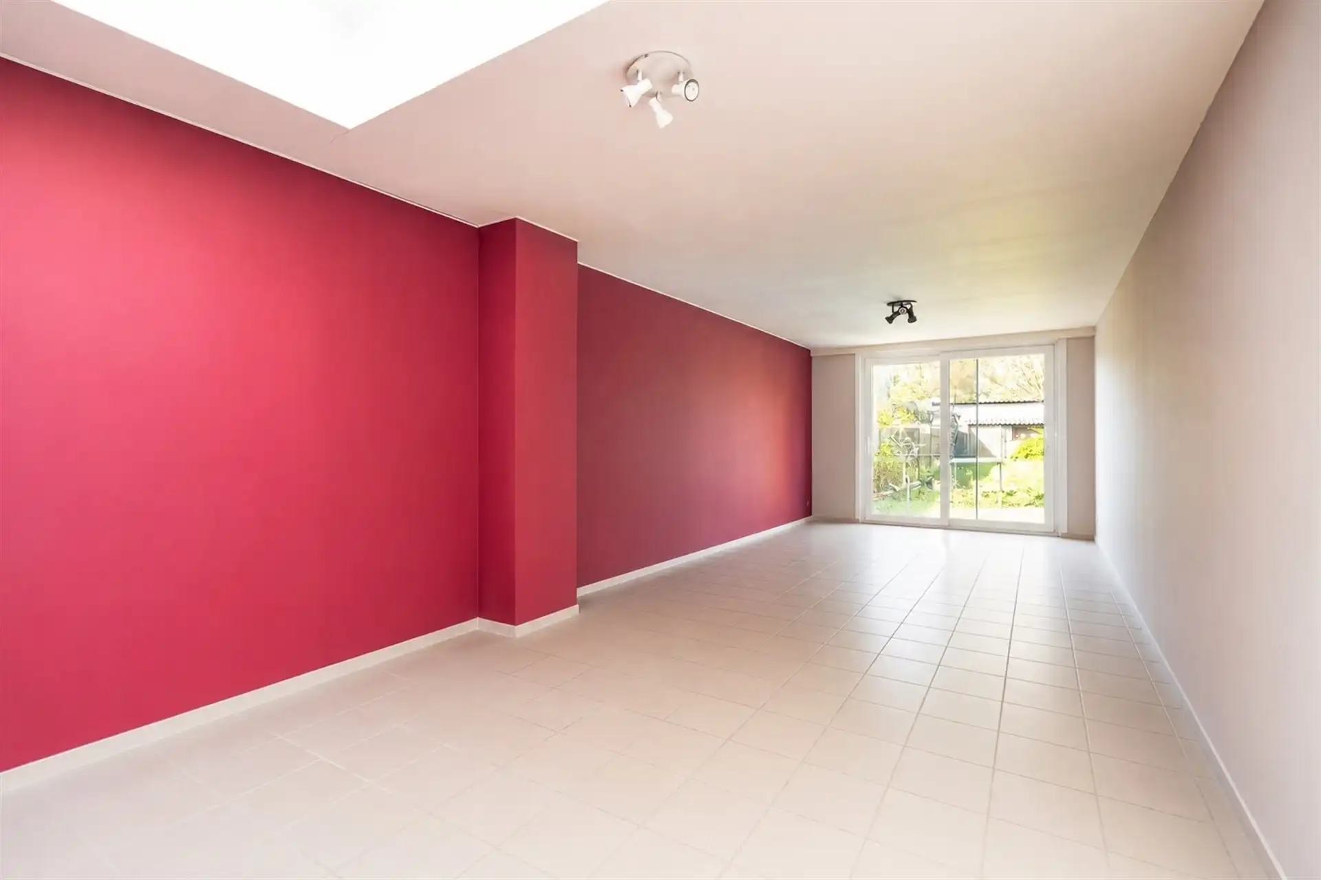 Uitstekend gelegen starterswoning met 2 tot mogelijks 3 slaapkamers en tuin foto 4
