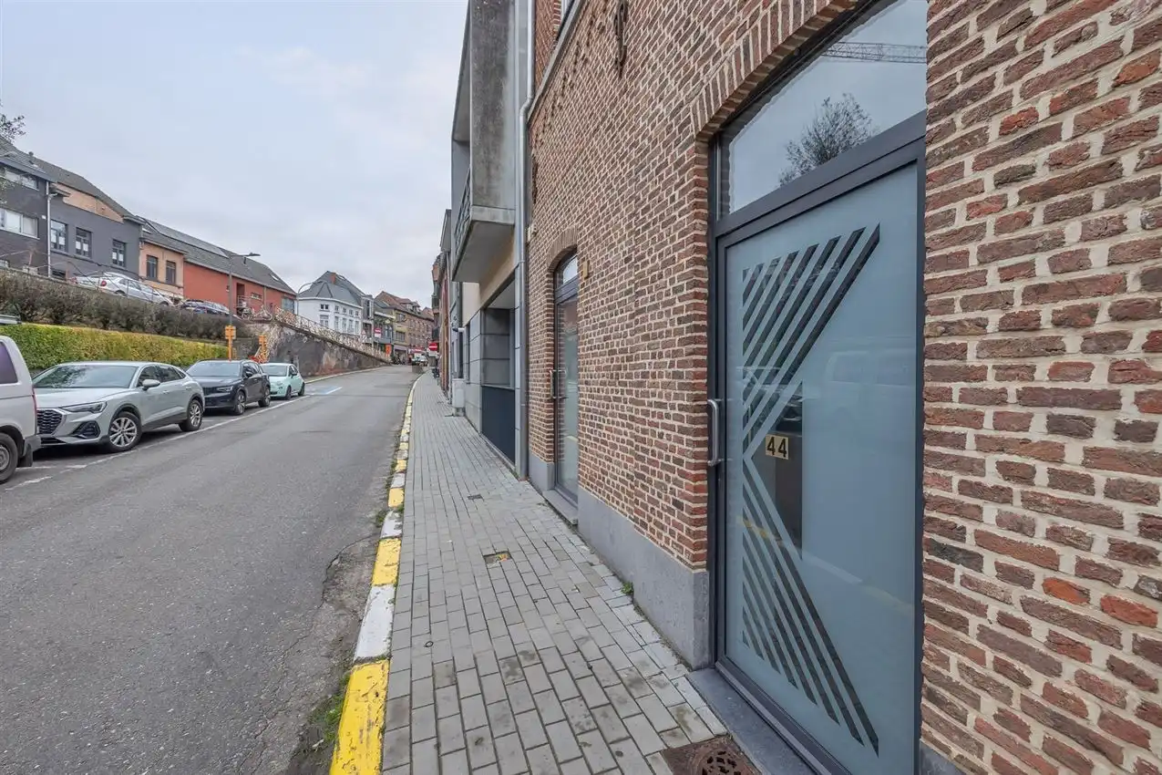 rolstoeltoegankelijk appartement in herenhuisstijl foto 25