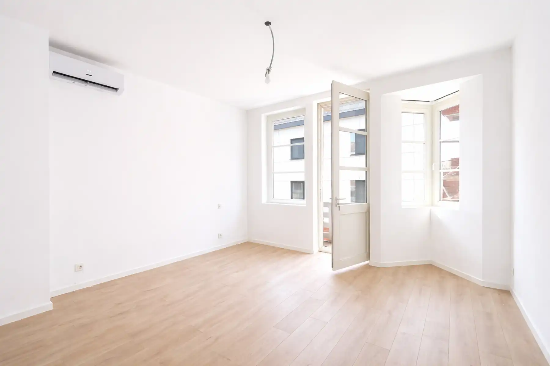 Gerenoveerde woning op absolute top locatie - Label B foto 8