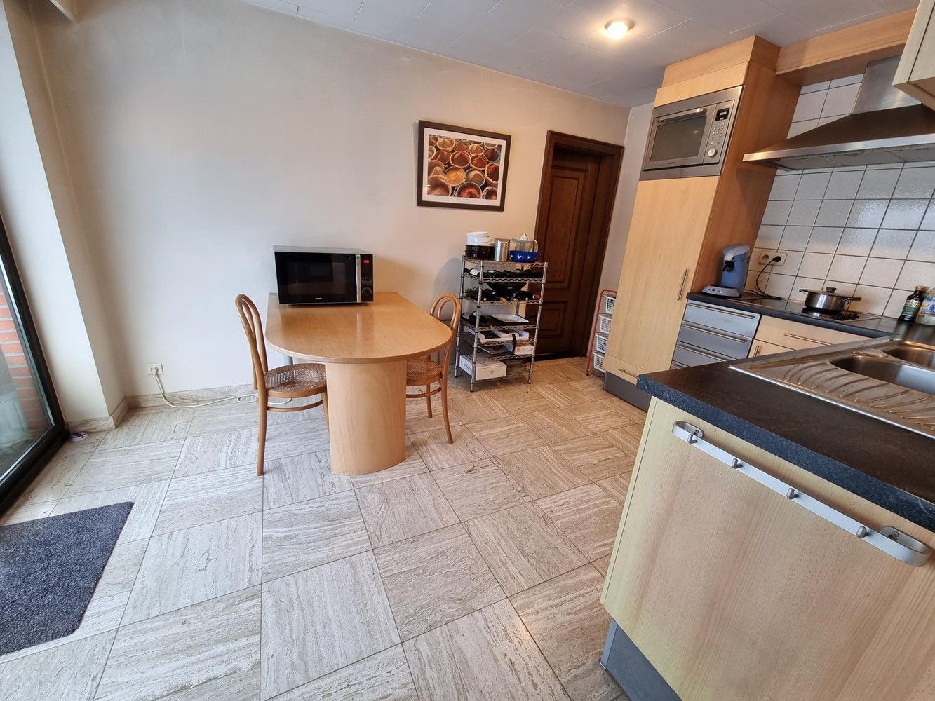 Verzorgde laagbouwwoning op rustige ligging nabij de dorpskern met landelijk uitzicht. foto 9