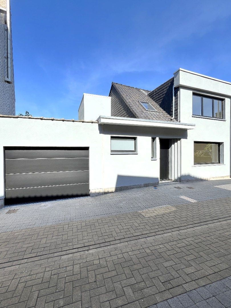 Ruime 3-slpkr woming met tuin & garage foto 2