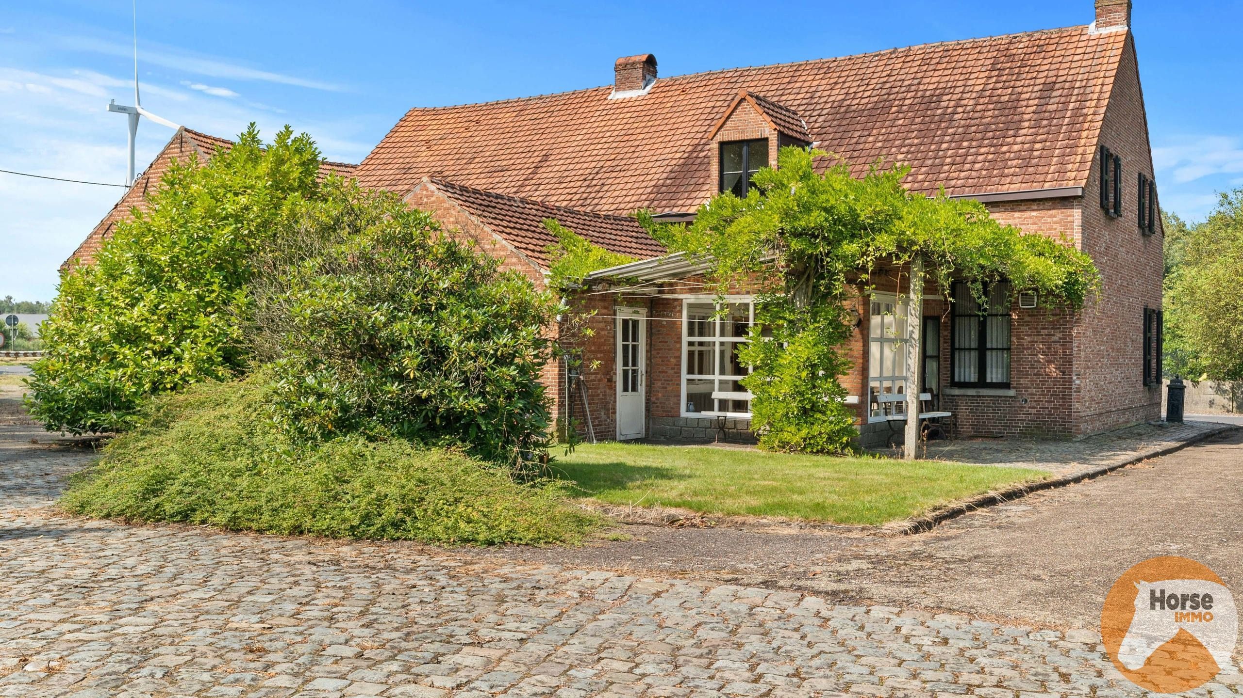 GEEL - Rustig gelegen woning met loods en weide op 1,37Ha foto 6