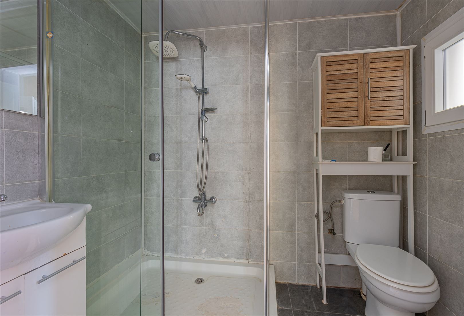 Charmante woning met 2 slaapkamers foto 7